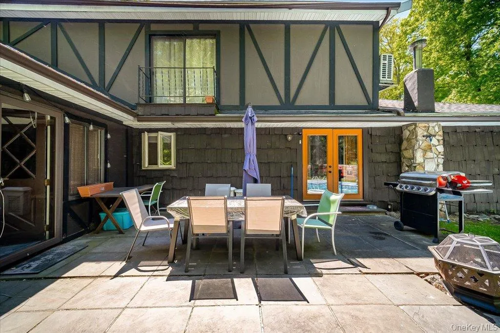 31 Dogwood Hills Road, Newburgh (town), NY, 3 Bedrooms Bedrooms, 11 Rooms Rooms,3 BathroomsBathrooms,Residential,For Rent,Dogwood Hills,0,1007092 31 Dogwood Hills Road, Newburgh (town), NY, 3 Bedrooms Bedrooms, 11 Rooms Rooms,3 BathroomsBathrooms,Residential,For Rent,Dogwood Hills,0,1007092