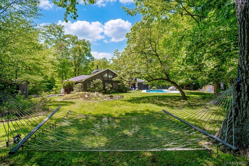 31 Dogwood Hills Road, Newburgh (town), NY, 3 Bedrooms Bedrooms, 11 Rooms Rooms,3 BathroomsBathrooms,Residential,For Rent,Dogwood Hills,0,1007092 31 Dogwood Hills Road, Newburgh (town), NY, 3 Bedrooms Bedrooms, 11 Rooms Rooms,3 BathroomsBathrooms,Residential,For Rent,Dogwood Hills,0,1007092