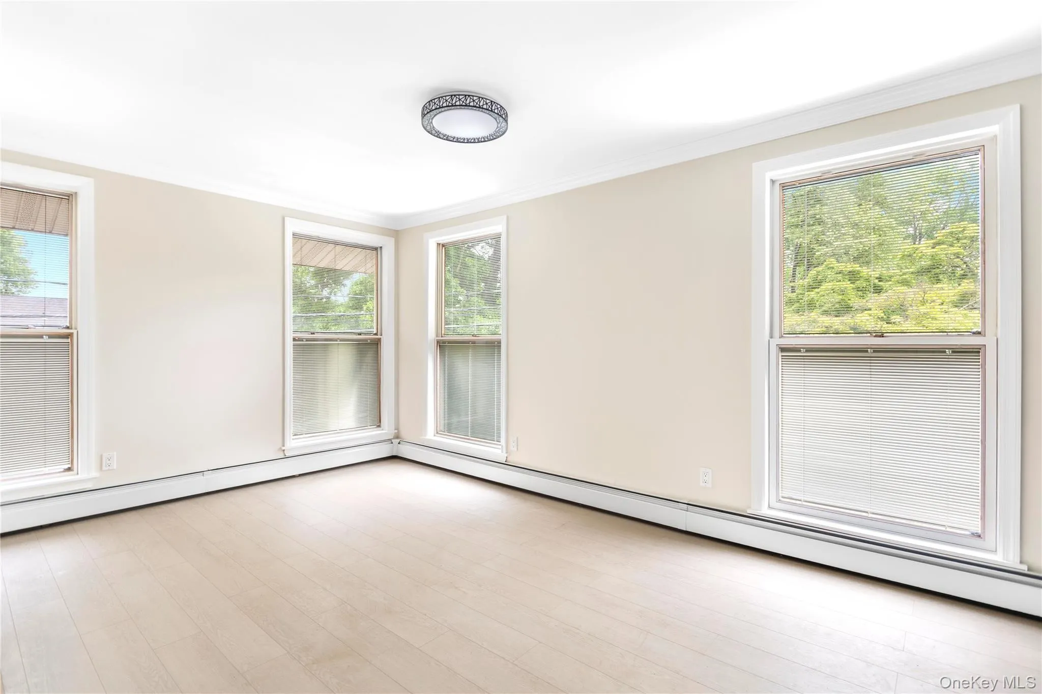 25 Adrienne Lane, Smithtown, NY, 4 Bedrooms Bedrooms, 10 Rooms Rooms,2 BathroomsBathrooms,Residential Lease,For Rent,Adrienne,0,1007096 25 Adrienne Lane, Smithtown, NY, 4 Bedrooms Bedrooms, 10 Rooms Rooms,2 BathroomsBathrooms,Residential Lease,For Rent,Adrienne,0,1007096
