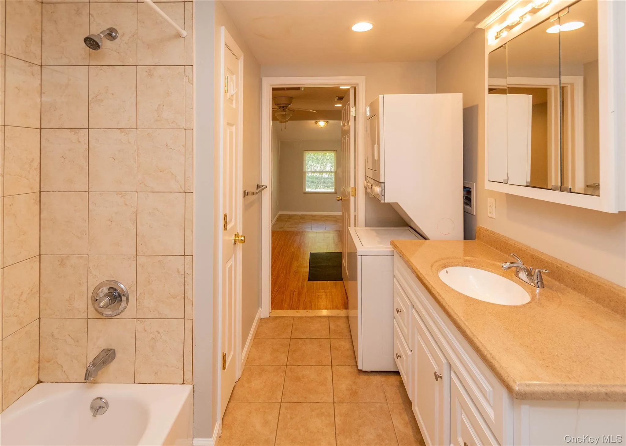 797 Forest Glen Road, Monroe, NY, 2 Bedrooms Bedrooms, 5 Rooms Rooms,1 BathroomBathrooms,Residential Lease,For Rent,Forest Glen,0,1007098 797 Forest Glen Road, Monroe, NY, 2 Bedrooms Bedrooms, 5 Rooms Rooms,1 BathroomBathrooms,Residential Lease,For Rent,Forest Glen,0,1007098