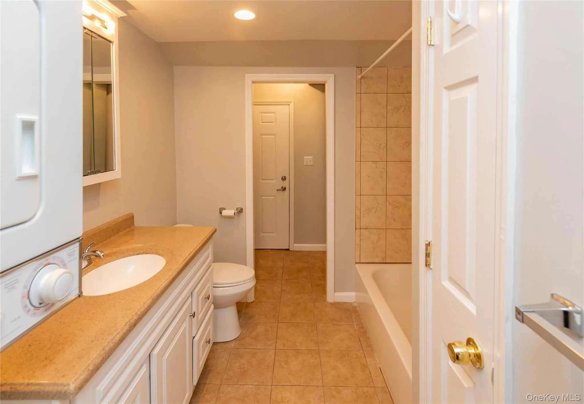 797 Forest Glen Road, Monroe, NY, 2 Bedrooms Bedrooms, 5 Rooms Rooms,1 BathroomBathrooms,Residential Lease,For Rent,Forest Glen,0,1007098 797 Forest Glen Road, Monroe, NY, 2 Bedrooms Bedrooms, 5 Rooms Rooms,1 BathroomBathrooms,Residential Lease,For Rent,Forest Glen,0,1007098