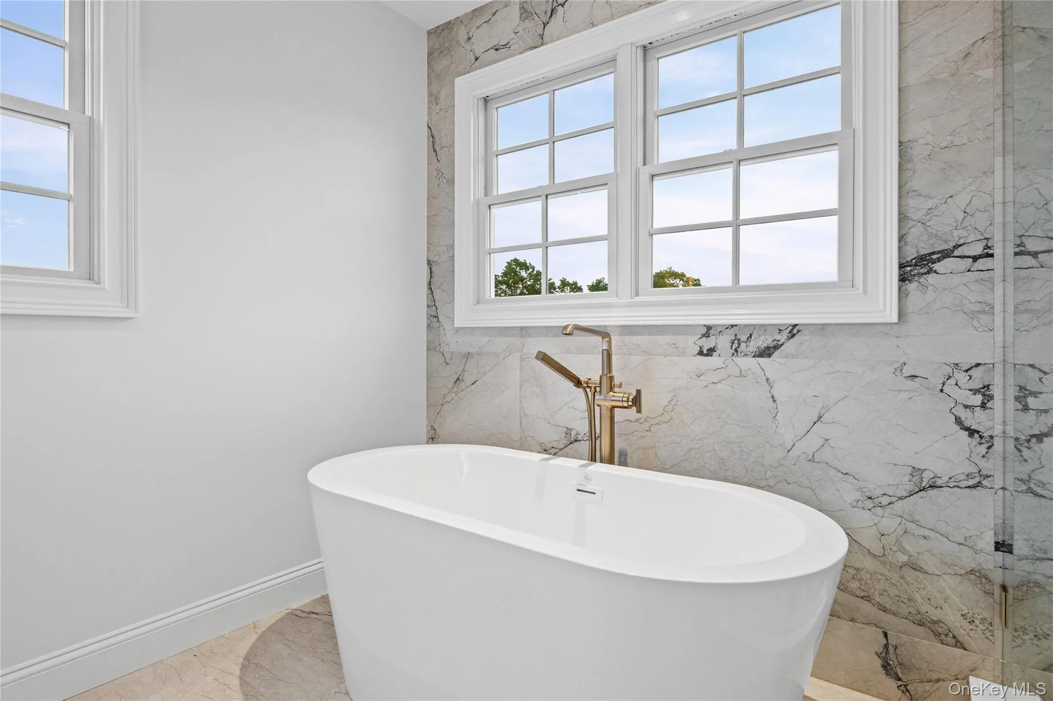 92 Biltmore Boulevard, Oyster Bay, NY, 4 Bedrooms Bedrooms, 8 Rooms Rooms,3 BathroomsBathrooms,Residential,For Rent,Biltmore,0,1007110 92 Biltmore Boulevard, Oyster Bay, NY, 4 Bedrooms Bedrooms, 8 Rooms Rooms,3 BathroomsBathrooms,Residential,For Rent,Biltmore,0,1007110