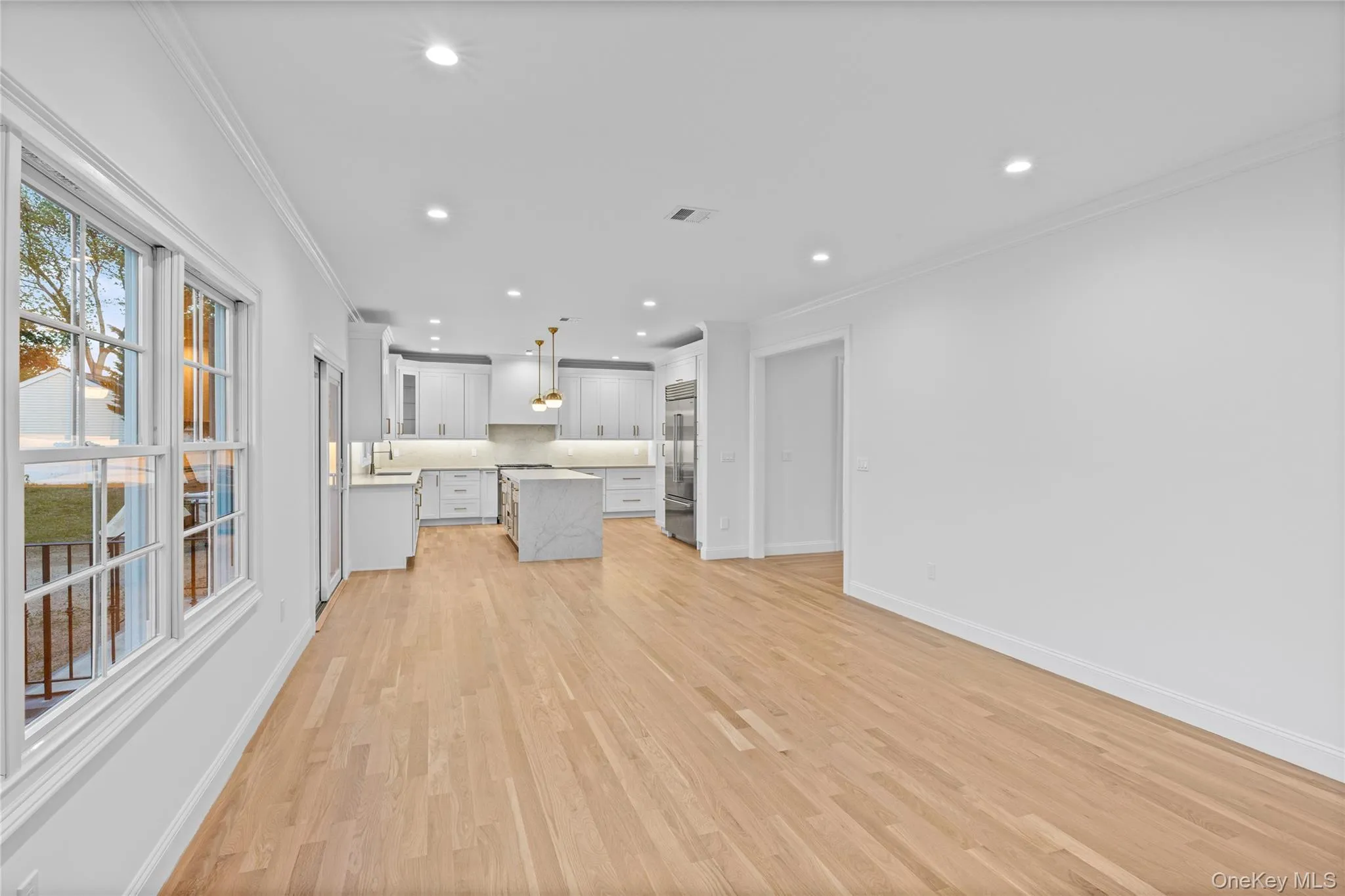 92 Biltmore Boulevard, Oyster Bay, NY, 4 Bedrooms Bedrooms, 8 Rooms Rooms,3 BathroomsBathrooms,Residential,For Rent,Biltmore,0,1007110 92 Biltmore Boulevard, Oyster Bay, NY, 4 Bedrooms Bedrooms, 8 Rooms Rooms,3 BathroomsBathrooms,Residential,For Rent,Biltmore,0,1007110