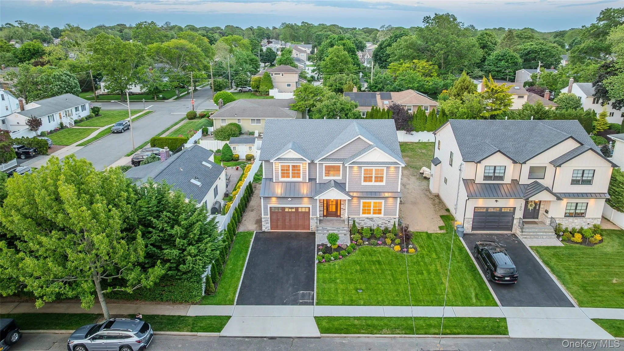 92 Biltmore Boulevard, Oyster Bay, NY, 4 Bedrooms Bedrooms, 8 Rooms Rooms,3 BathroomsBathrooms,Residential,For Rent,Biltmore,0,1007110 92 Biltmore Boulevard, Oyster Bay, NY, 4 Bedrooms Bedrooms, 8 Rooms Rooms,3 BathroomsBathrooms,Residential,For Rent,Biltmore,0,1007110