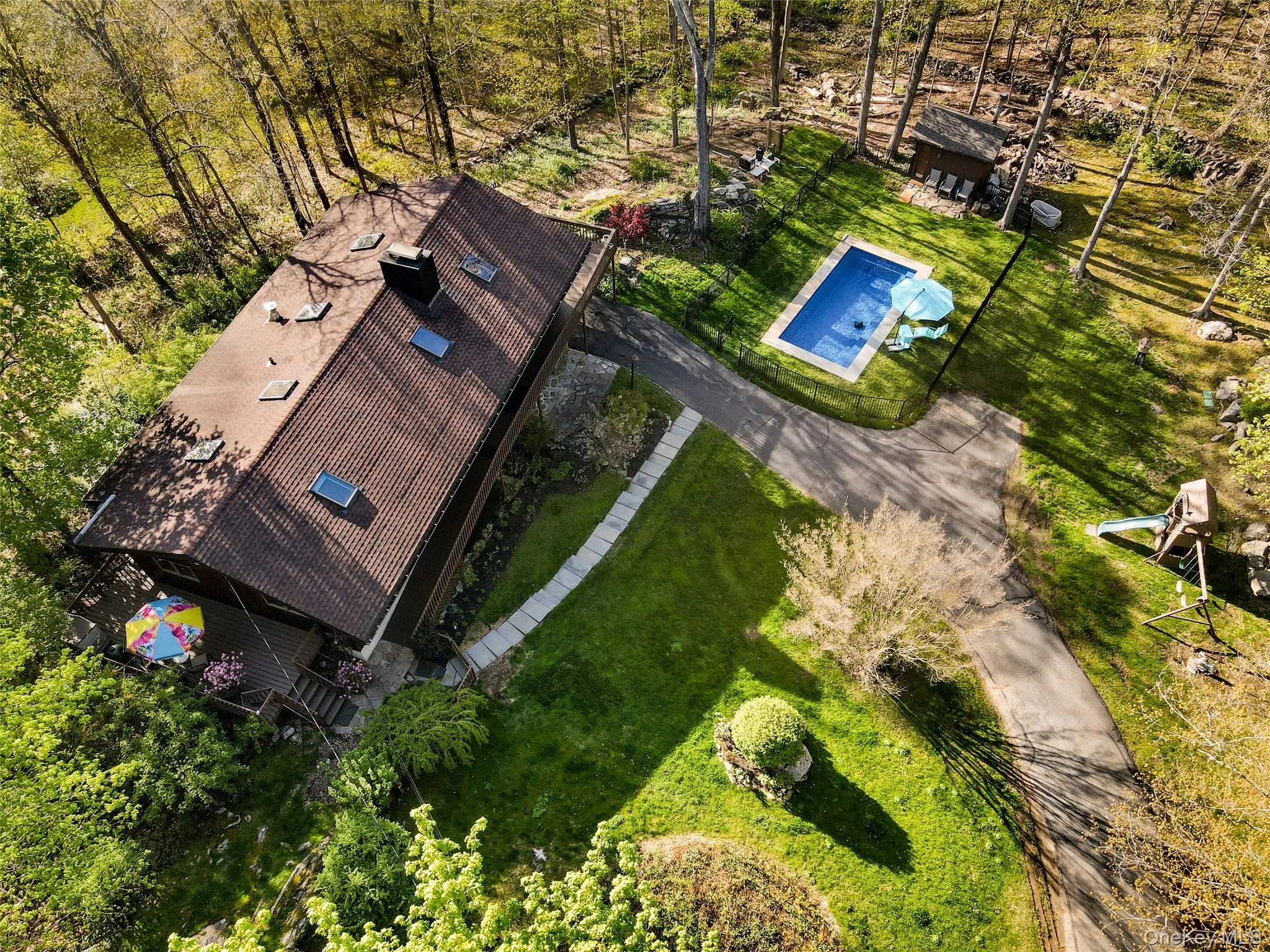 380 Long Ridge Road, Pound Ridge, NY, 3 Bedrooms Bedrooms, 12 Rooms Rooms,2 BathroomsBathrooms,Residential,For Rent,Long Ridge,0,1007115 380 Long Ridge Road, Pound Ridge, NY, 3 Bedrooms Bedrooms, 12 Rooms Rooms,2 BathroomsBathrooms,Residential,For Rent,Long Ridge,0,1007115
