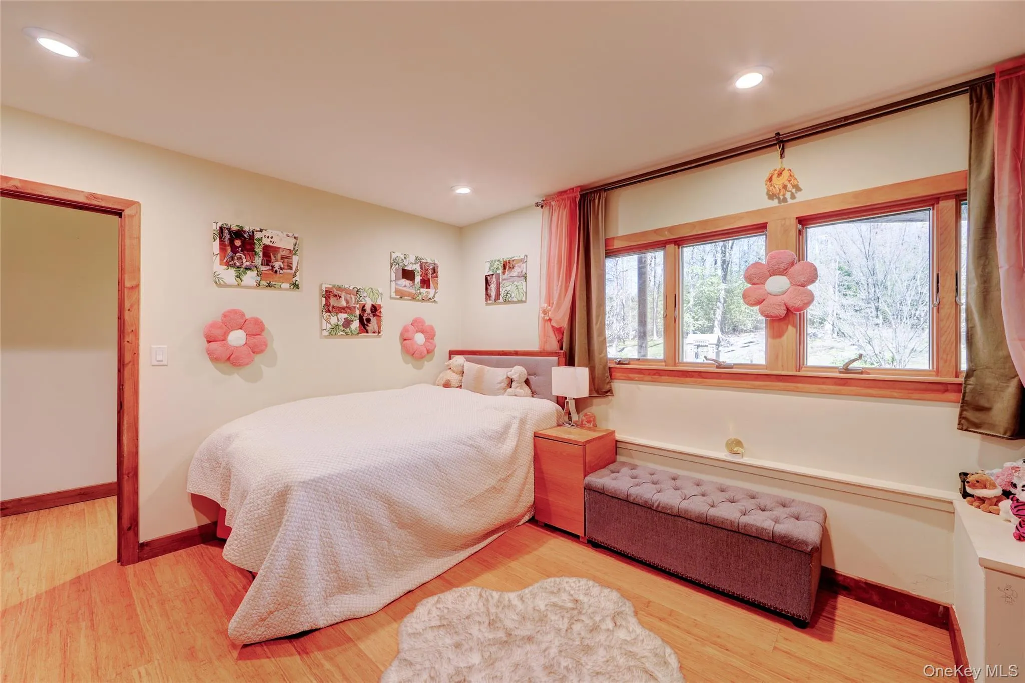 380 Long Ridge Road, Pound Ridge, NY, 3 Bedrooms Bedrooms, 12 Rooms Rooms,2 BathroomsBathrooms,Residential,For Rent,Long Ridge,0,1007115 380 Long Ridge Road, Pound Ridge, NY, 3 Bedrooms Bedrooms, 12 Rooms Rooms,2 BathroomsBathrooms,Residential,For Rent,Long Ridge,0,1007115