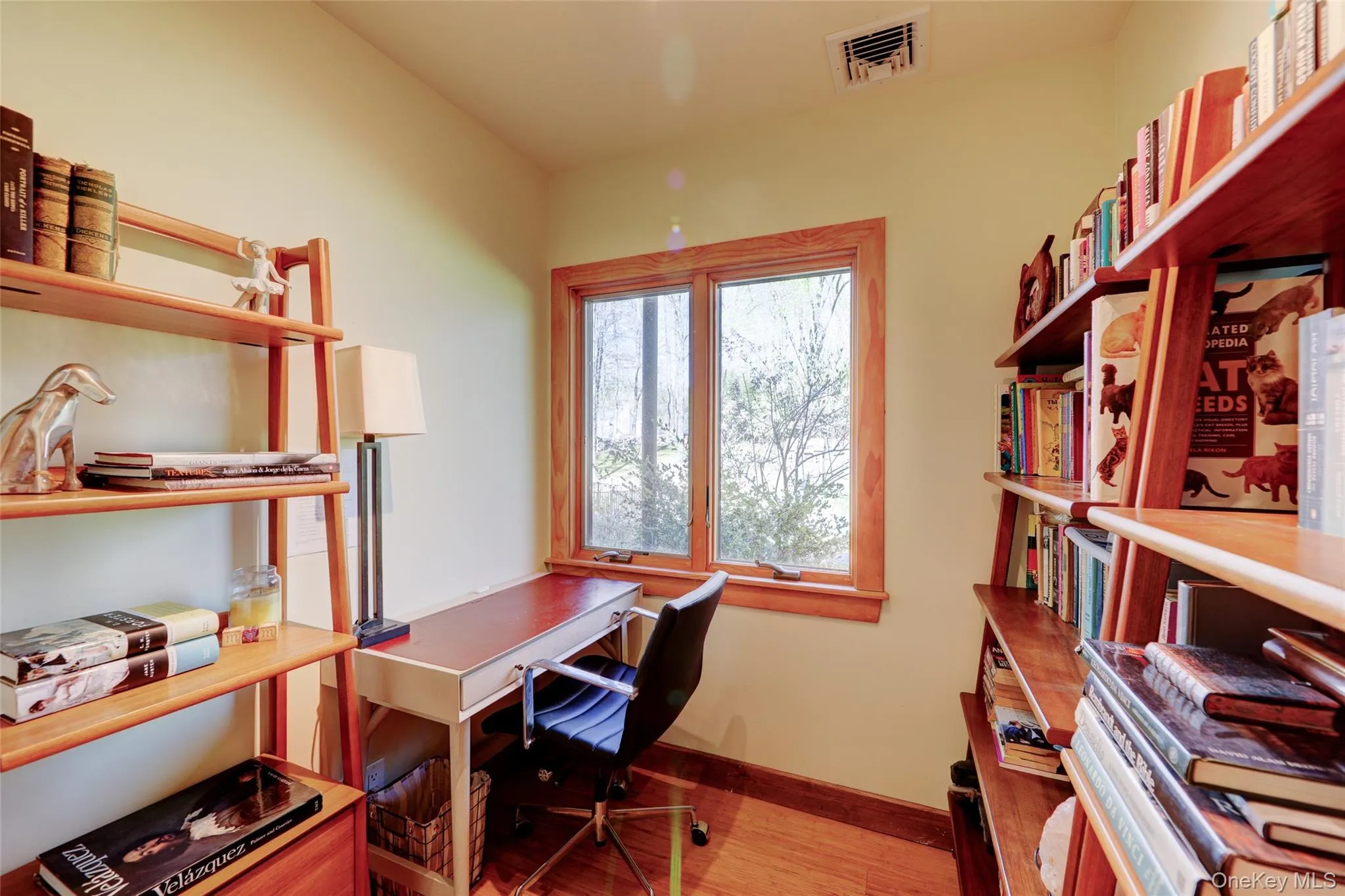 380 Long Ridge Road, Pound Ridge, NY, 3 Bedrooms Bedrooms, 12 Rooms Rooms,2 BathroomsBathrooms,Residential,For Rent,Long Ridge,0,1007115 380 Long Ridge Road, Pound Ridge, NY, 3 Bedrooms Bedrooms, 12 Rooms Rooms,2 BathroomsBathrooms,Residential,For Rent,Long Ridge,0,1007115