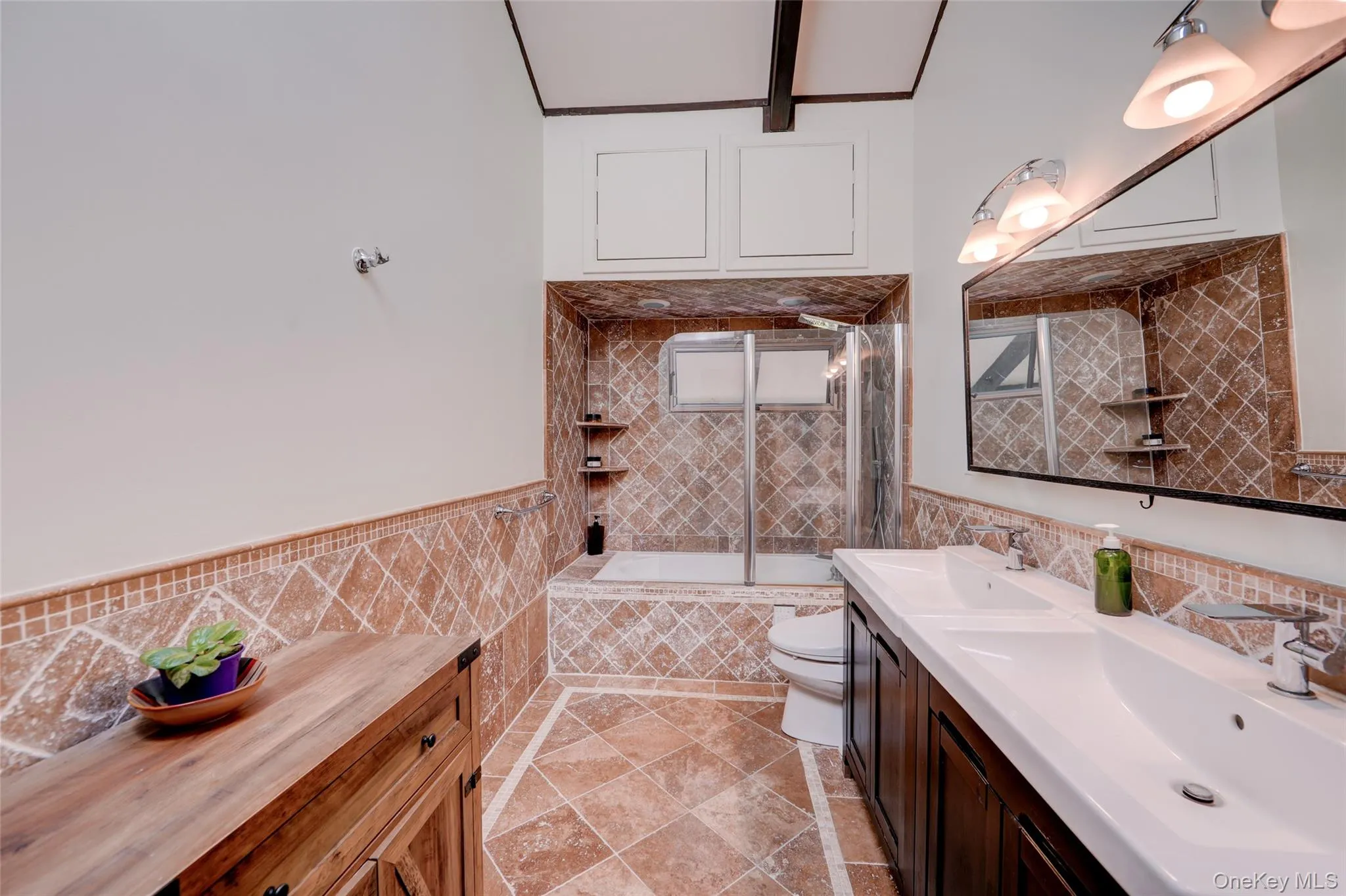 380 Long Ridge Road, Pound Ridge, NY, 3 Bedrooms Bedrooms, 12 Rooms Rooms,2 BathroomsBathrooms,Residential,For Rent,Long Ridge,0,1007115 380 Long Ridge Road, Pound Ridge, NY, 3 Bedrooms Bedrooms, 12 Rooms Rooms,2 BathroomsBathrooms,Residential,For Rent,Long Ridge,0,1007115