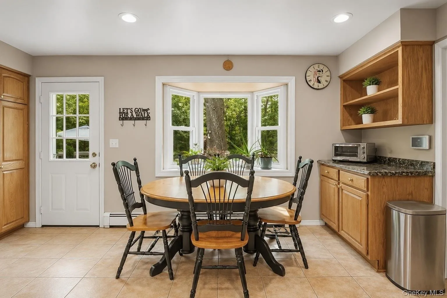 77 Shore Road, Brookhaven, NY, 5 Bedrooms Bedrooms, 11 Rooms Rooms,2 BathroomsBathrooms,Residential,For Rent,Shore,0,1007118 77 Shore Road, Brookhaven, NY, 5 Bedrooms Bedrooms, 11 Rooms Rooms,2 BathroomsBathrooms,Residential,For Rent,Shore,0,1007118