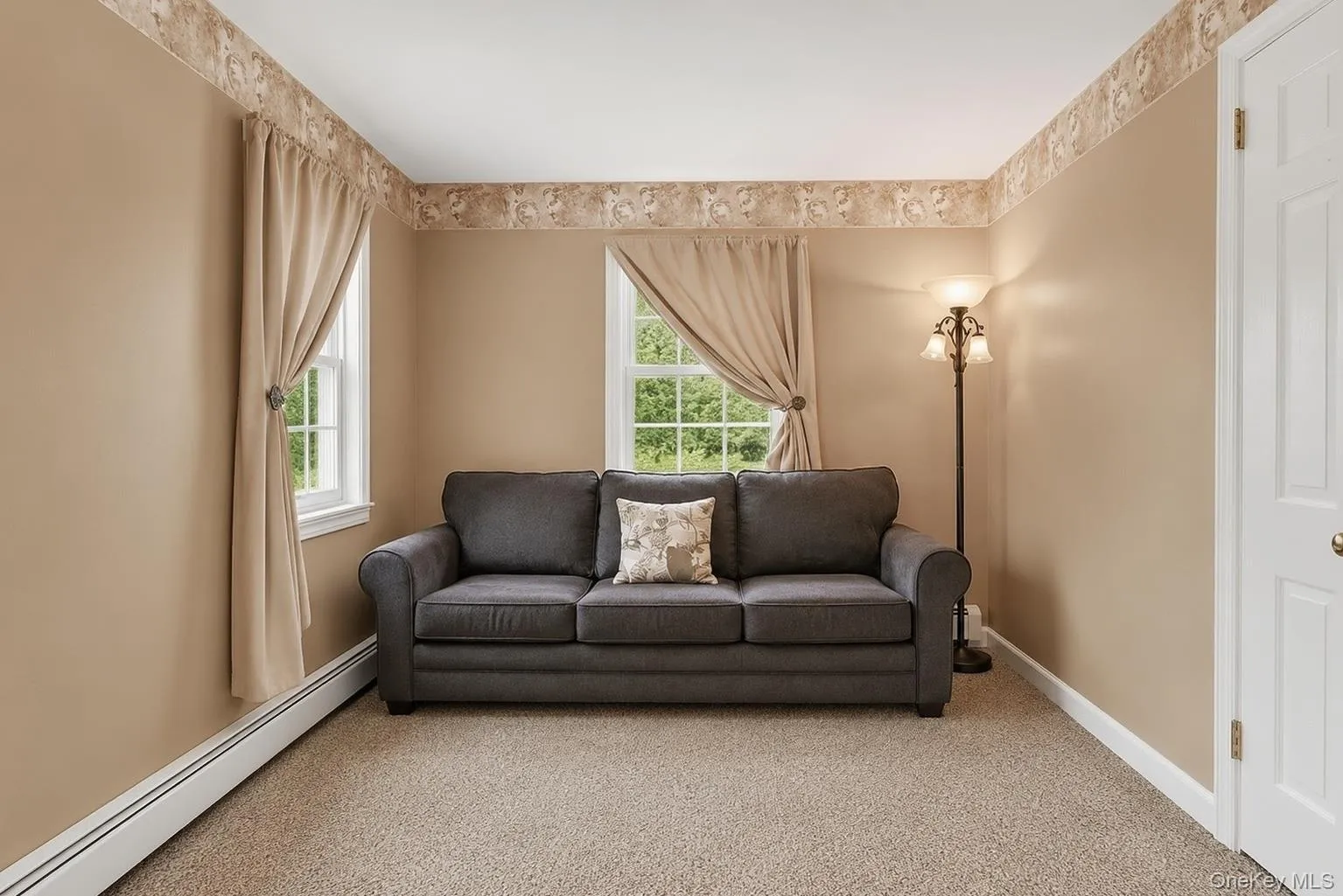 77 Shore Road, Brookhaven, NY, 5 Bedrooms Bedrooms, 11 Rooms Rooms,2 BathroomsBathrooms,Residential,For Rent,Shore,0,1007118 77 Shore Road, Brookhaven, NY, 5 Bedrooms Bedrooms, 11 Rooms Rooms,2 BathroomsBathrooms,Residential,For Rent,Shore,0,1007118