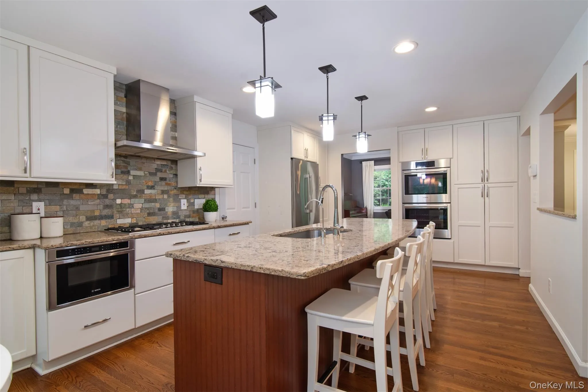 13 Janet Terrace, Greenburgh, NY, 4 Bedrooms Bedrooms, 8 Rooms Rooms,3 BathroomsBathrooms,Residential,For Rent,Janet,0,1007120 13 Janet Terrace, Greenburgh, NY, 4 Bedrooms Bedrooms, 8 Rooms Rooms,3 BathroomsBathrooms,Residential,For Rent,Janet,0,1007120