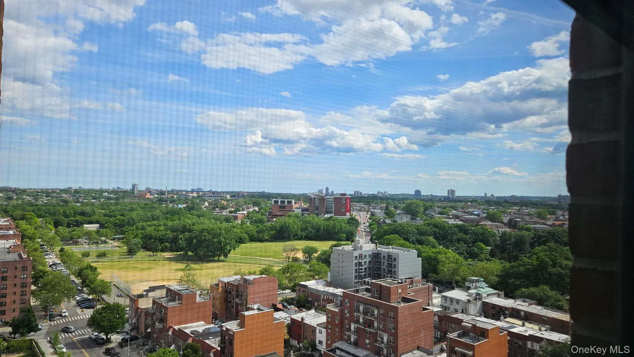 4255 Colden Street, New York, NY, 2 Bedrooms Bedrooms, 6 Rooms Rooms,1 BathroomBathrooms,Residential Lease,For Rent,Colden,0,1007121 4255 Colden Street, New York, NY, 2 Bedrooms Bedrooms, 6 Rooms Rooms,1 BathroomBathrooms,Residential Lease,For Rent,Colden,0,1007121