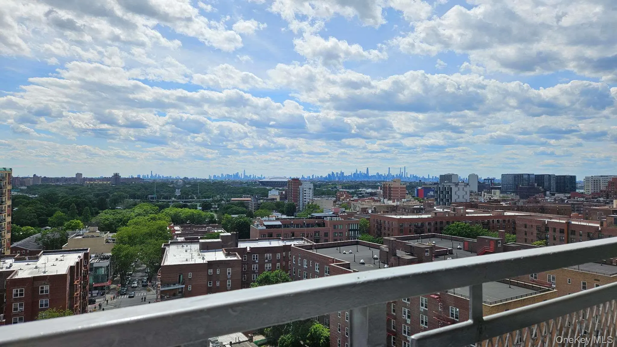4255 Colden Street, New York, NY, 2 Bedrooms Bedrooms, 6 Rooms Rooms,1 BathroomBathrooms,Residential Lease,For Rent,Colden,0,1007121 4255 Colden Street, New York, NY, 2 Bedrooms Bedrooms, 6 Rooms Rooms,1 BathroomBathrooms,Residential Lease,For Rent,Colden,0,1007121