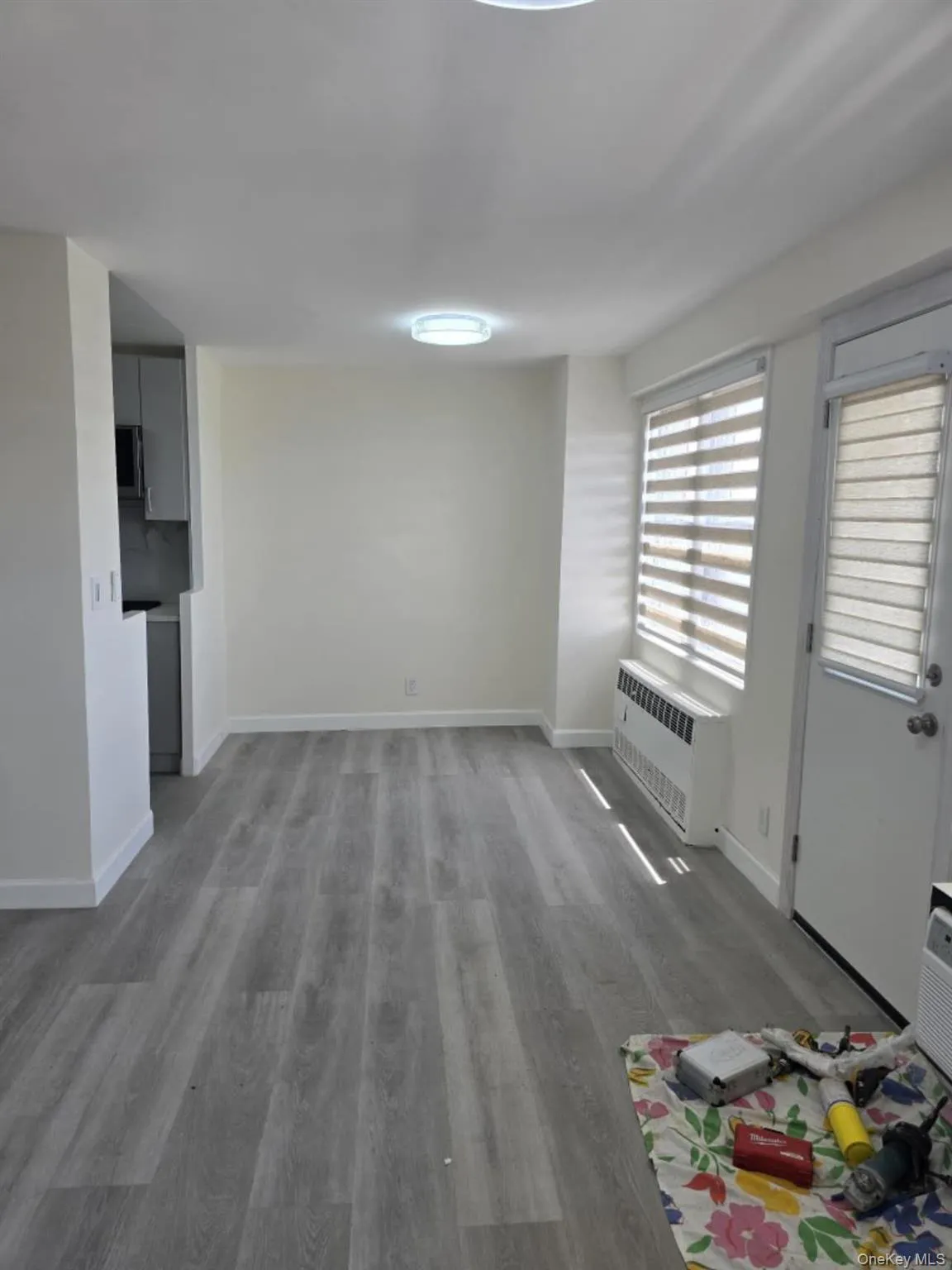4255 Colden Street, New York, NY, 2 Bedrooms Bedrooms, 6 Rooms Rooms,1 BathroomBathrooms,Residential Lease,For Rent,Colden,0,1007121 4255 Colden Street, New York, NY, 2 Bedrooms Bedrooms, 6 Rooms Rooms,1 BathroomBathrooms,Residential Lease,For Rent,Colden,0,1007121