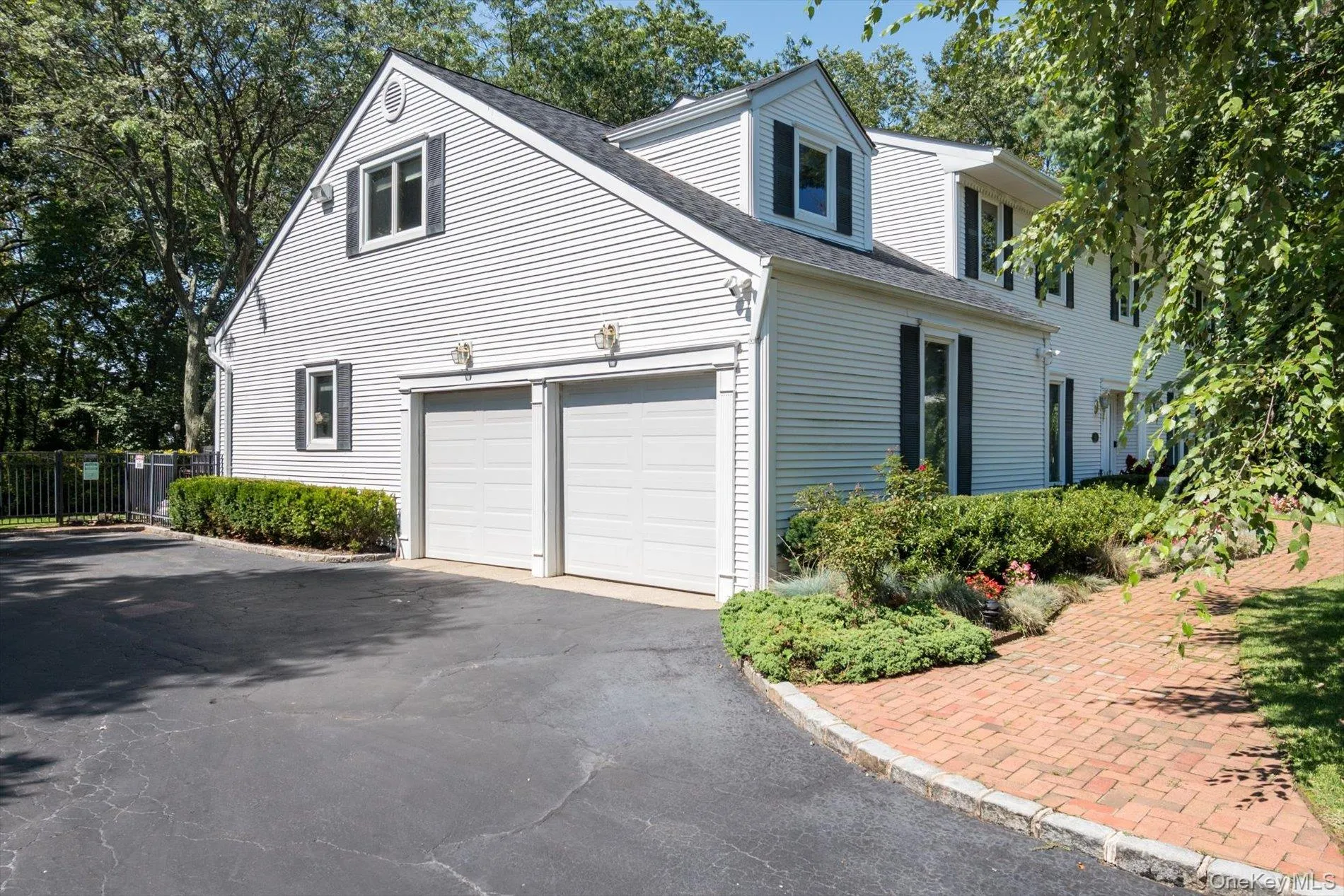 251 Baird Court, Oyster Bay, NY, 6 Bedrooms Bedrooms, 13 Rooms Rooms,3 BathroomsBathrooms,Residential,For Rent,Baird,0,1007122 251 Baird Court, Oyster Bay, NY, 6 Bedrooms Bedrooms, 13 Rooms Rooms,3 BathroomsBathrooms,Residential,For Rent,Baird,0,1007122