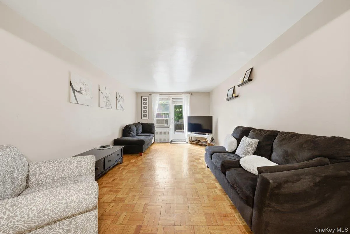 4320 Van Cortlandt, New York, NY, 1 Bedroom Bedrooms, 4 Rooms Rooms,1 BathroomBathrooms,Residential,For Rent,Van Cortlandt,0,1007125 4320 Van Cortlandt, New York, NY, 1 Bedroom Bedrooms, 4 Rooms Rooms,1 BathroomBathrooms,Residential,For Rent,Van Cortlandt,0,1007125