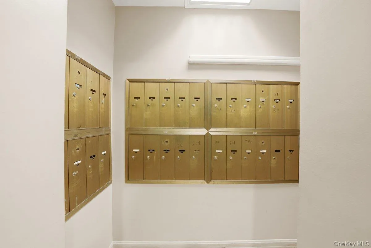 4320 Van Cortlandt, New York, NY, 1 Bedroom Bedrooms, 4 Rooms Rooms,1 BathroomBathrooms,Residential,For Rent,Van Cortlandt,0,1007125 4320 Van Cortlandt, New York, NY, 1 Bedroom Bedrooms, 4 Rooms Rooms,1 BathroomBathrooms,Residential,For Rent,Van Cortlandt,0,1007125