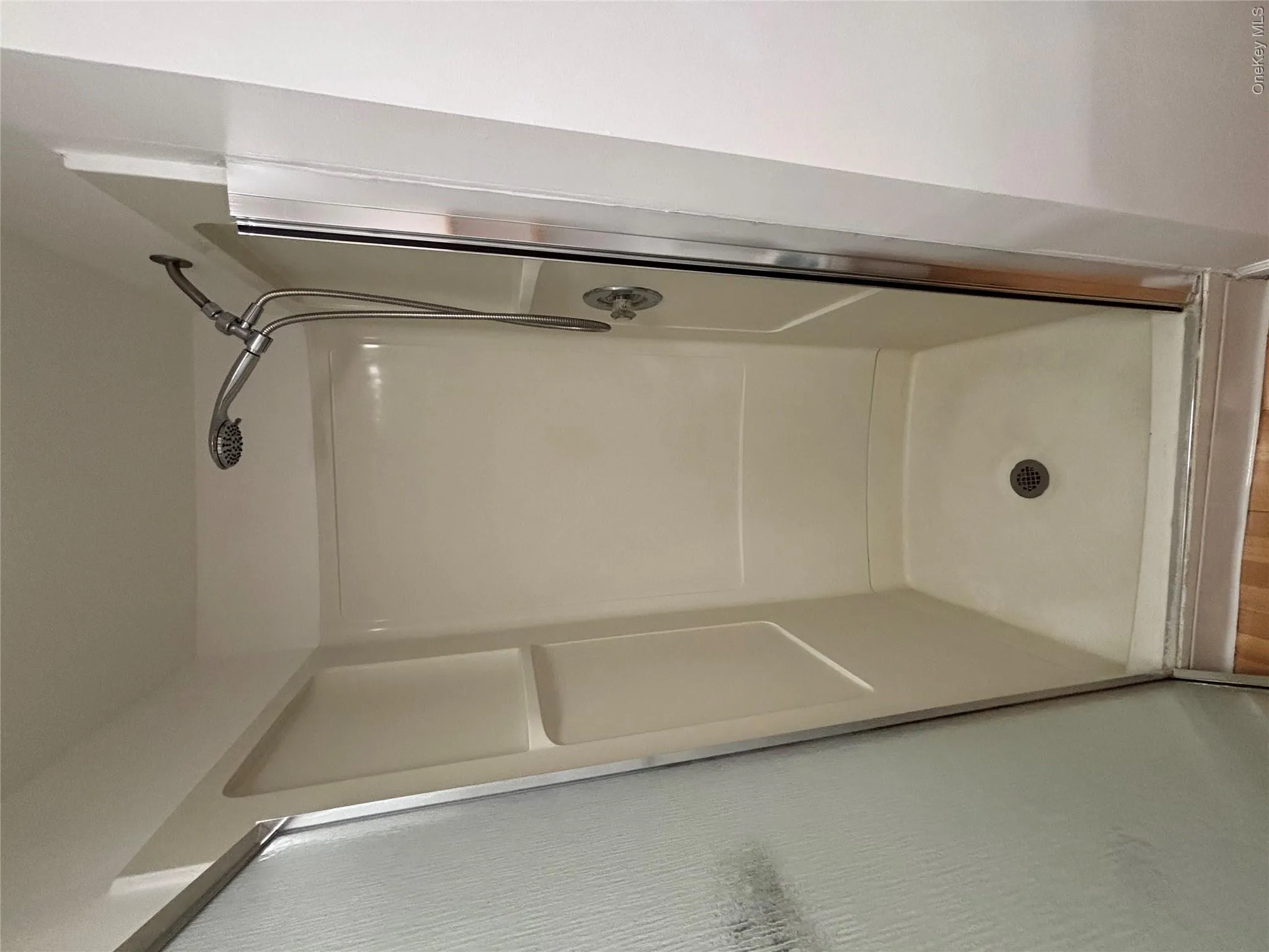 7 Thorne Street, Brookhaven, NY, 1 Bedroom Bedrooms, 4 Rooms Rooms,1 BathroomBathrooms,Residential Lease,For Rent,Thorne,0,1007129 7 Thorne Street, Brookhaven, NY, 1 Bedroom Bedrooms, 4 Rooms Rooms,1 BathroomBathrooms,Residential Lease,For Rent,Thorne,0,1007129
