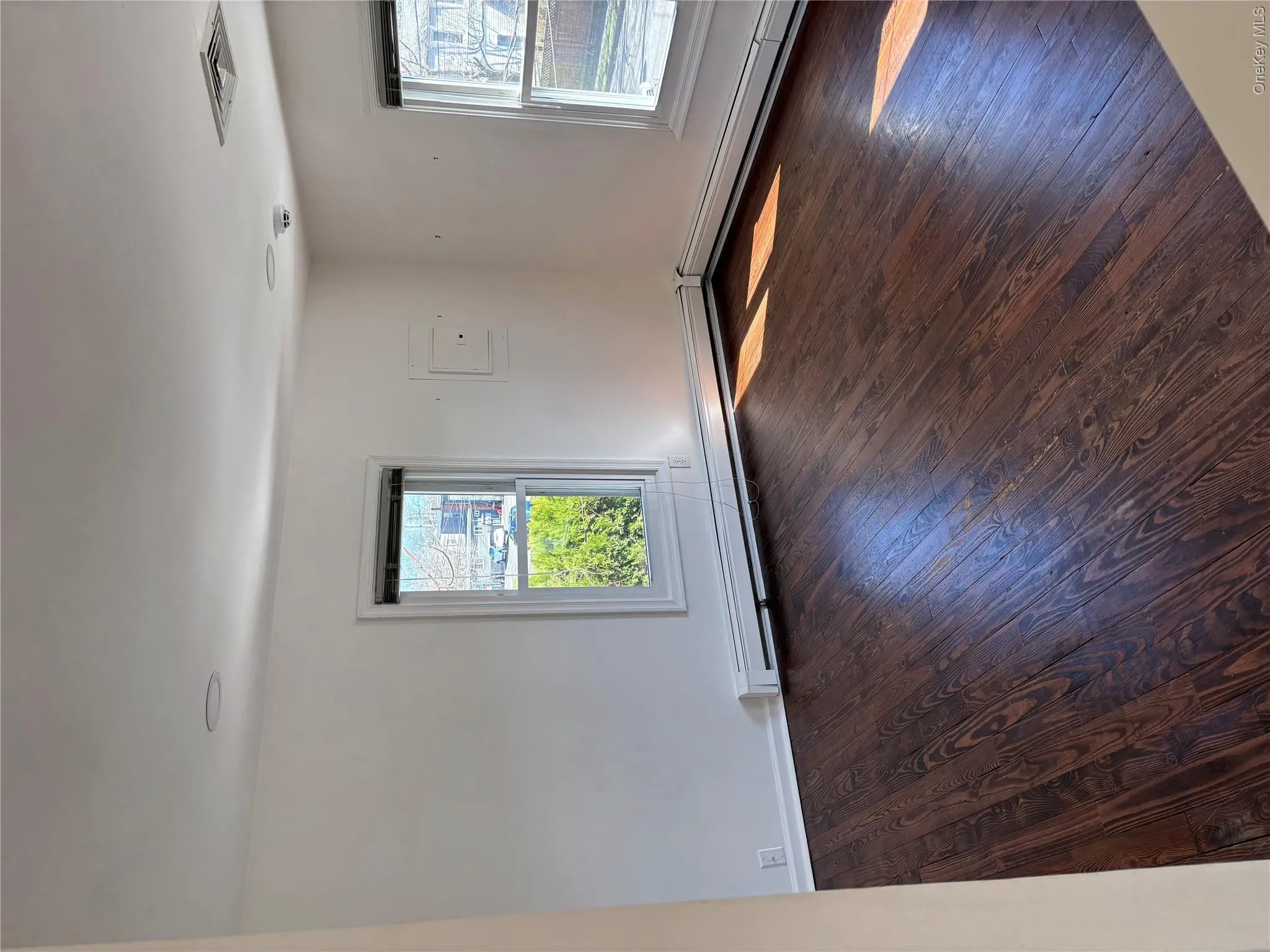7 Thorne Street, Brookhaven, NY, 1 Bedroom Bedrooms, 4 Rooms Rooms,1 BathroomBathrooms,Residential Lease,For Rent,Thorne,0,1007129 7 Thorne Street, Brookhaven, NY, 1 Bedroom Bedrooms, 4 Rooms Rooms,1 BathroomBathrooms,Residential Lease,For Rent,Thorne,0,1007129