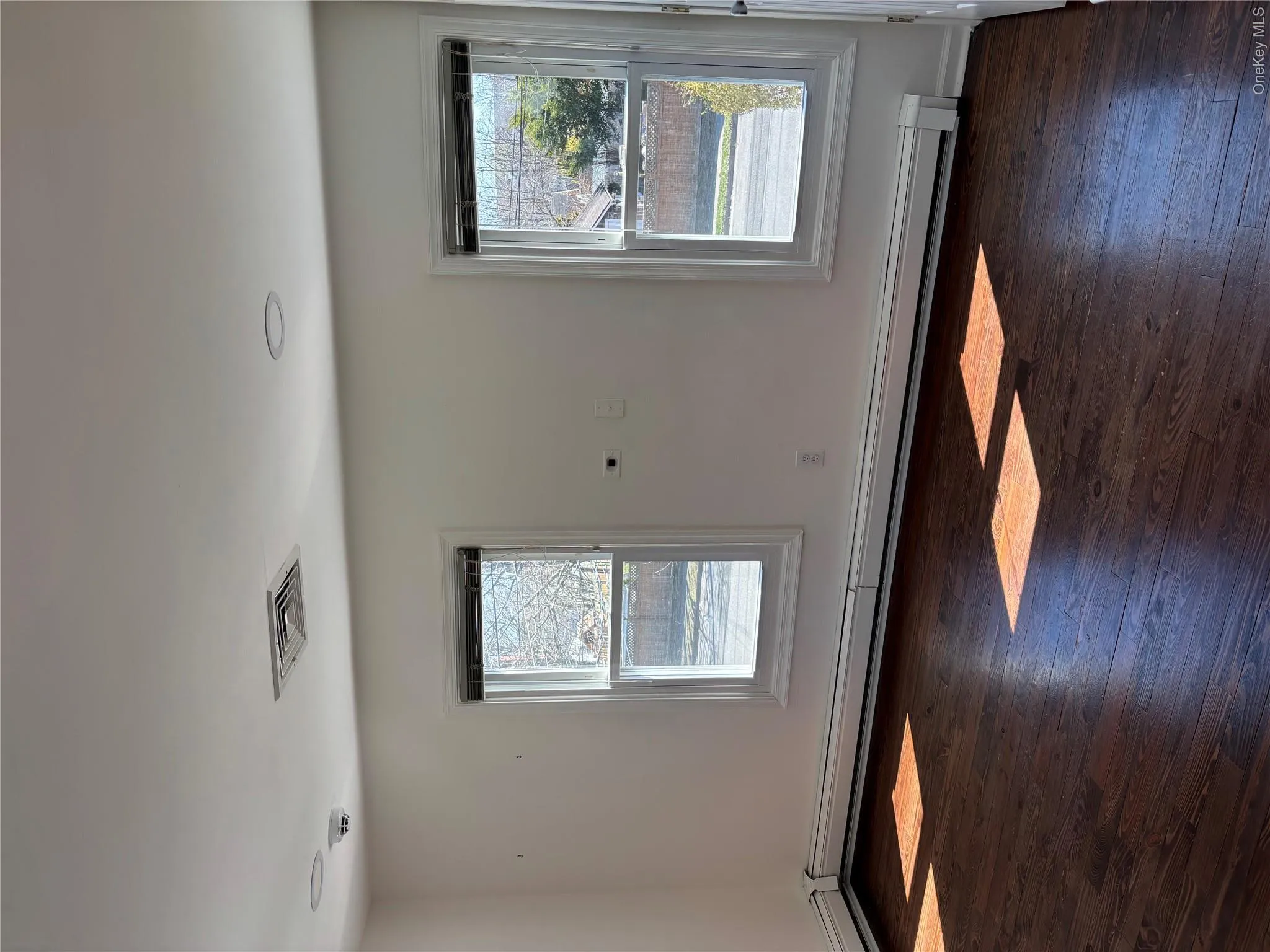 7 Thorne Street, Brookhaven, NY, 1 Bedroom Bedrooms, 4 Rooms Rooms,1 BathroomBathrooms,Residential Lease,For Rent,Thorne,0,1007129 7 Thorne Street, Brookhaven, NY, 1 Bedroom Bedrooms, 4 Rooms Rooms,1 BathroomBathrooms,Residential Lease,For Rent,Thorne,0,1007129