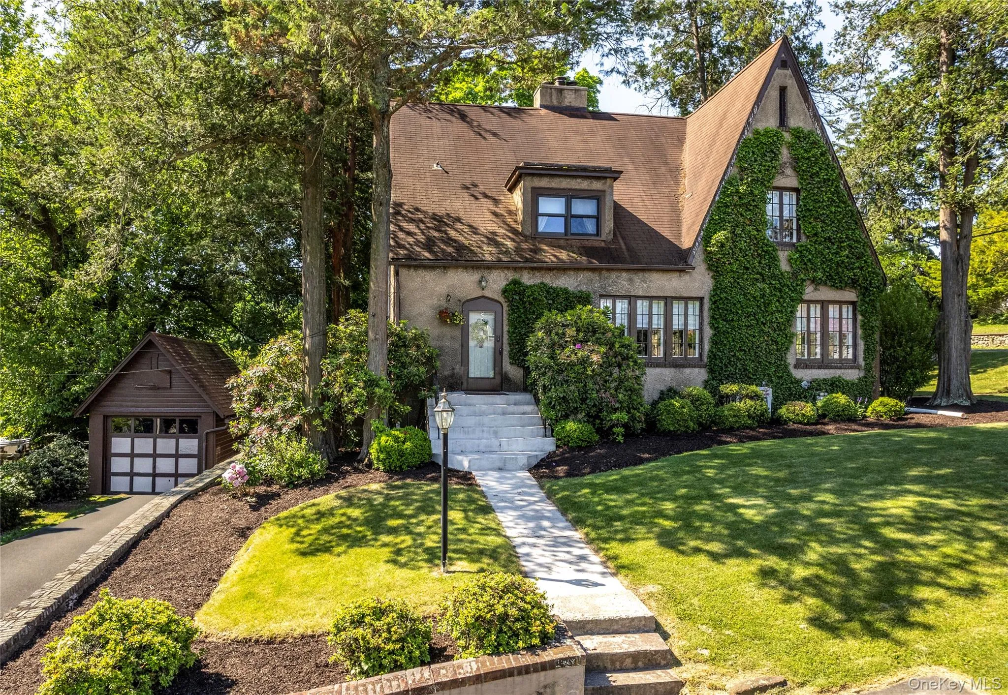 98 Central Avenue, Orangetown, NY, 3 Bedrooms Bedrooms, 7 Rooms Rooms,1 BathroomBathrooms,Residential,For Rent,Central,0,1007133 98 Central Avenue, Orangetown, NY, 3 Bedrooms Bedrooms, 7 Rooms Rooms,1 BathroomBathrooms,Residential,For Rent,Central,0,1007133