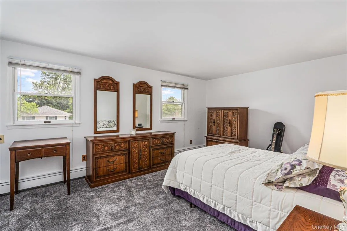 5 Chance Street, Oyster Bay, NY, 4 Bedrooms Bedrooms, 9 Rooms Rooms,2 BathroomsBathrooms,Residential,For Rent,Chance,0,1007134 5 Chance Street, Oyster Bay, NY, 4 Bedrooms Bedrooms, 9 Rooms Rooms,2 BathroomsBathrooms,Residential,For Rent,Chance,0,1007134