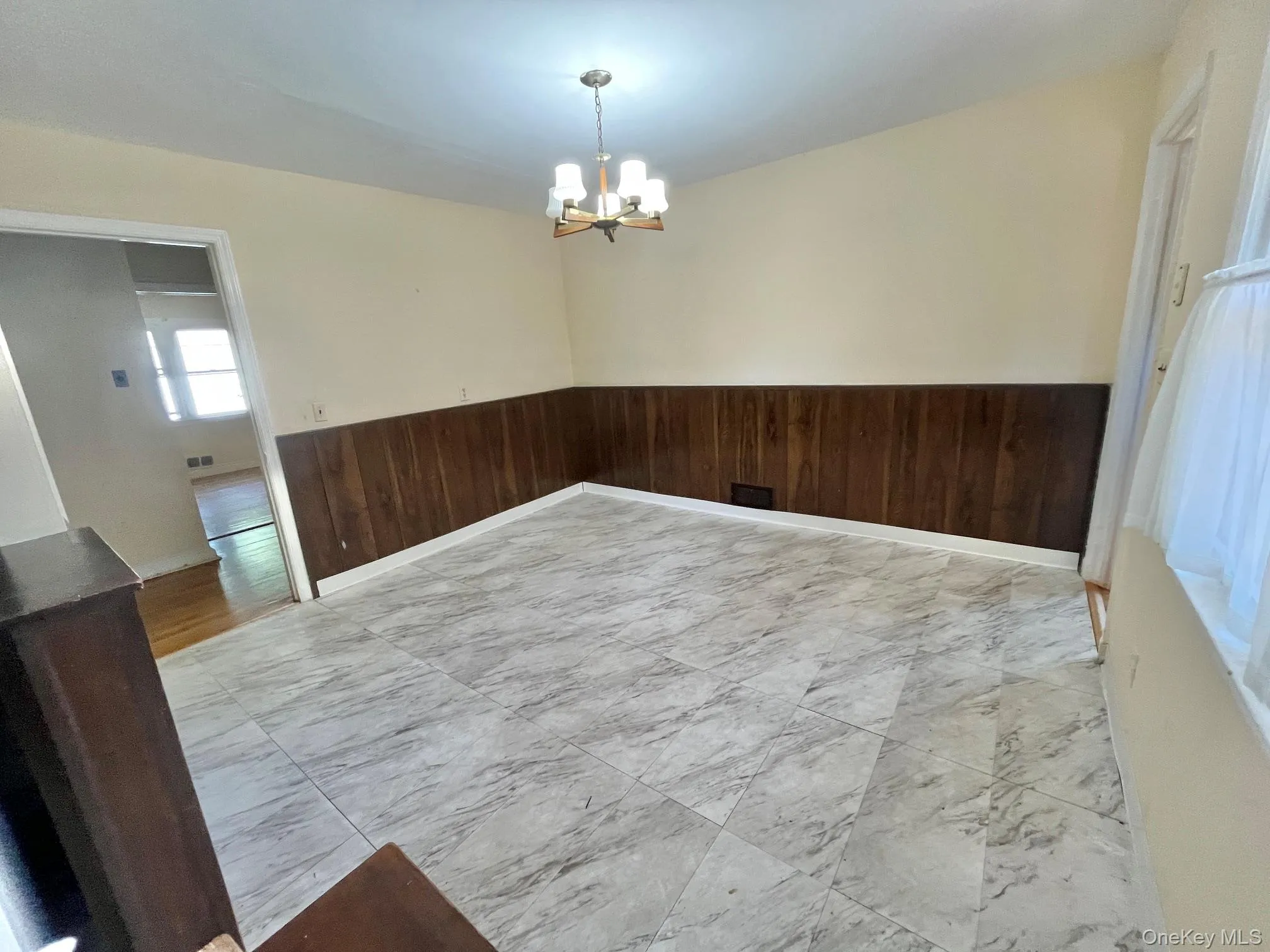 9 Ferndale Place, Mamaroneck, NY, 3 Bedrooms Bedrooms, 6 Rooms Rooms,1 BathroomBathrooms,Residential Lease,For Rent,Ferndale,0,1007136 9 Ferndale Place, Mamaroneck, NY, 3 Bedrooms Bedrooms, 6 Rooms Rooms,1 BathroomBathrooms,Residential Lease,For Rent,Ferndale,0,1007136