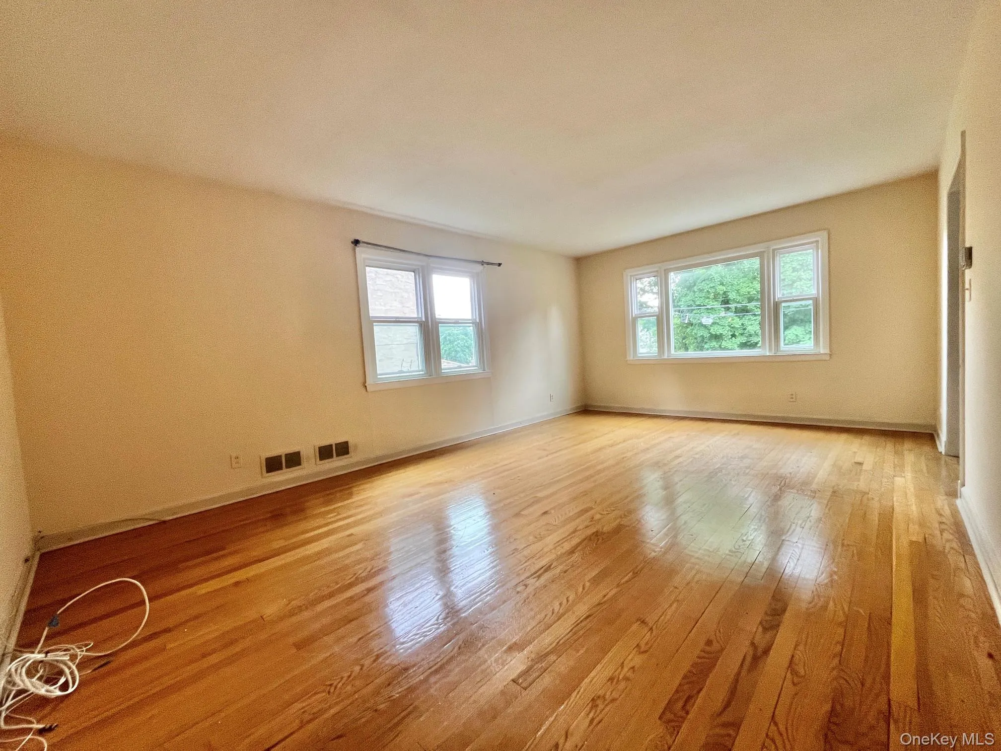 9 Ferndale Place, Mamaroneck, NY, 3 Bedrooms Bedrooms, 6 Rooms Rooms,1 BathroomBathrooms,Residential Lease,For Rent,Ferndale,0,1007136 9 Ferndale Place, Mamaroneck, NY, 3 Bedrooms Bedrooms, 6 Rooms Rooms,1 BathroomBathrooms,Residential Lease,For Rent,Ferndale,0,1007136