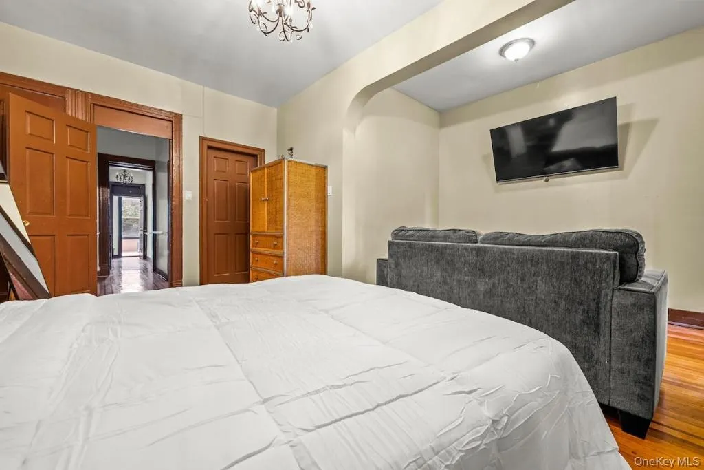 3121 Sedgwick Avenue, New York, NY, 4 Bedrooms Bedrooms, 20 Rooms Rooms,3 BathroomsBathrooms,Residential Lease,For Rent,Sedgwick,0,1007137 3121 Sedgwick Avenue, New York, NY, 4 Bedrooms Bedrooms, 20 Rooms Rooms,3 BathroomsBathrooms,Residential Lease,For Rent,Sedgwick,0,1007137