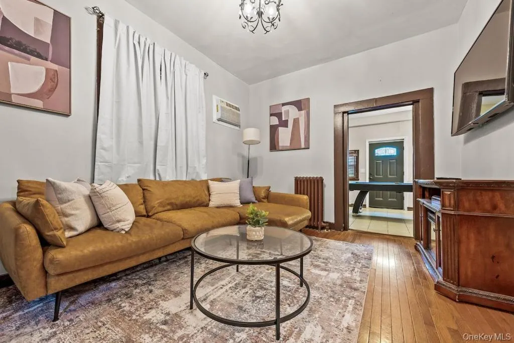 3121 Sedgwick Avenue, New York, NY, 4 Bedrooms Bedrooms, 20 Rooms Rooms,3 BathroomsBathrooms,Residential Lease,For Rent,Sedgwick,0,1007137 3121 Sedgwick Avenue, New York, NY, 4 Bedrooms Bedrooms, 20 Rooms Rooms,3 BathroomsBathrooms,Residential Lease,For Rent,Sedgwick,0,1007137
