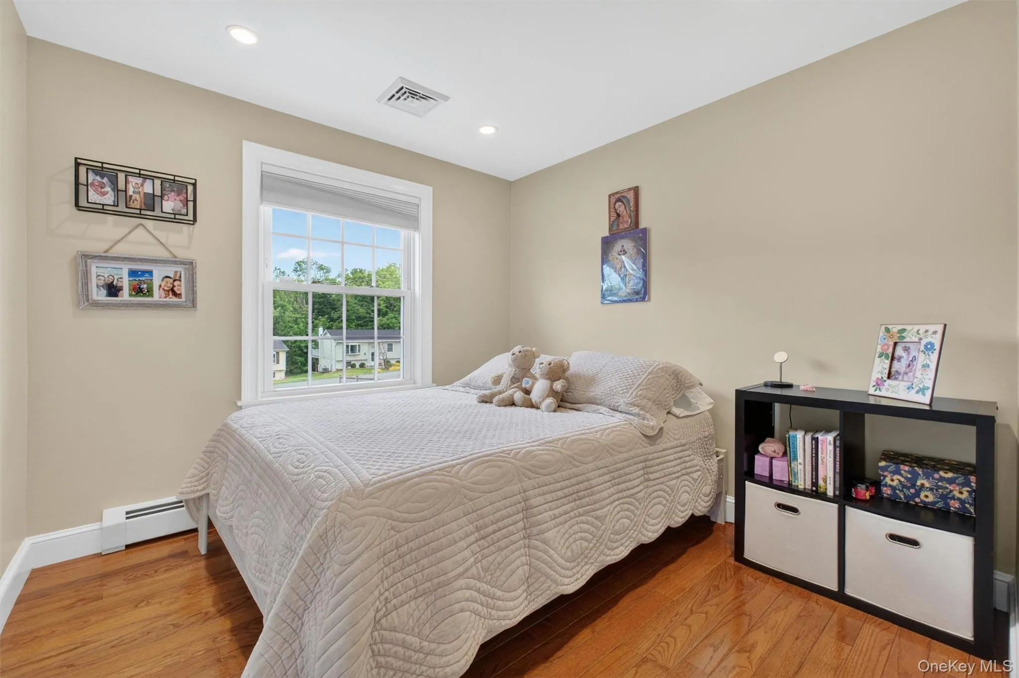 46 Camelot Road, Poughkeepsie (town), NY, 3 Bedrooms Bedrooms, 10 Rooms Rooms,2 BathroomsBathrooms,Residential,For Rent,Camelot,0,1007141 46 Camelot Road, Poughkeepsie (town), NY, 3 Bedrooms Bedrooms, 10 Rooms Rooms,2 BathroomsBathrooms,Residential,For Rent,Camelot,0,1007141