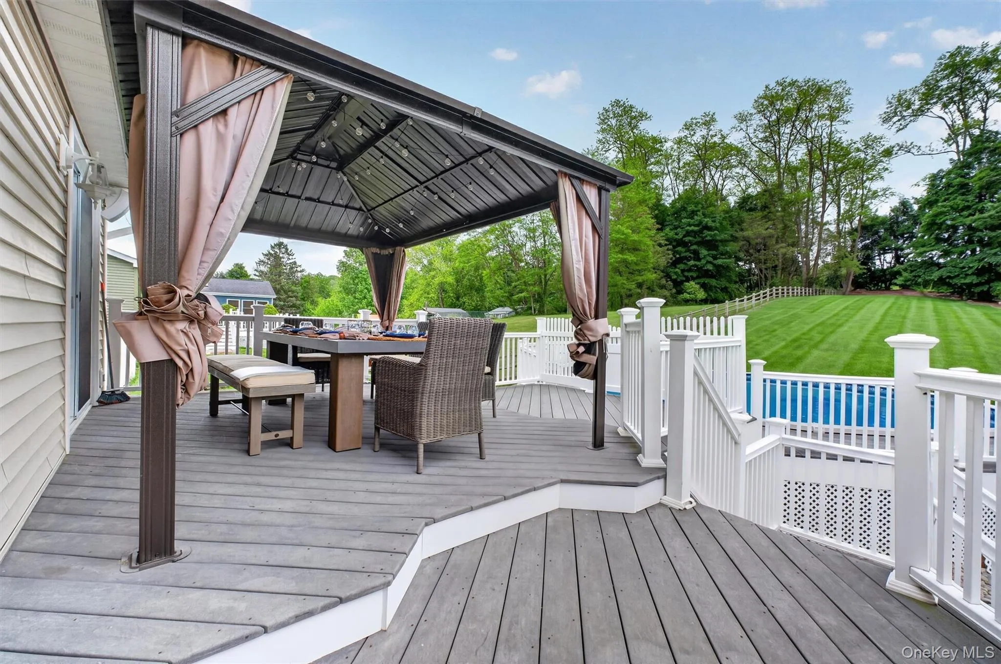 46 Camelot Road, Poughkeepsie (town), NY, 3 Bedrooms Bedrooms, 10 Rooms Rooms,2 BathroomsBathrooms,Residential,For Rent,Camelot,0,1007141 46 Camelot Road, Poughkeepsie (town), NY, 3 Bedrooms Bedrooms, 10 Rooms Rooms,2 BathroomsBathrooms,Residential,For Rent,Camelot,0,1007141