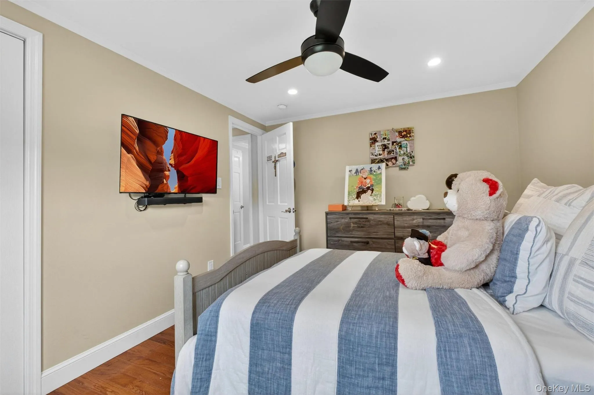 46 Camelot Road, Poughkeepsie (town), NY, 3 Bedrooms Bedrooms, 10 Rooms Rooms,2 BathroomsBathrooms,Residential,For Rent,Camelot,0,1007141 46 Camelot Road, Poughkeepsie (town), NY, 3 Bedrooms Bedrooms, 10 Rooms Rooms,2 BathroomsBathrooms,Residential,For Rent,Camelot,0,1007141