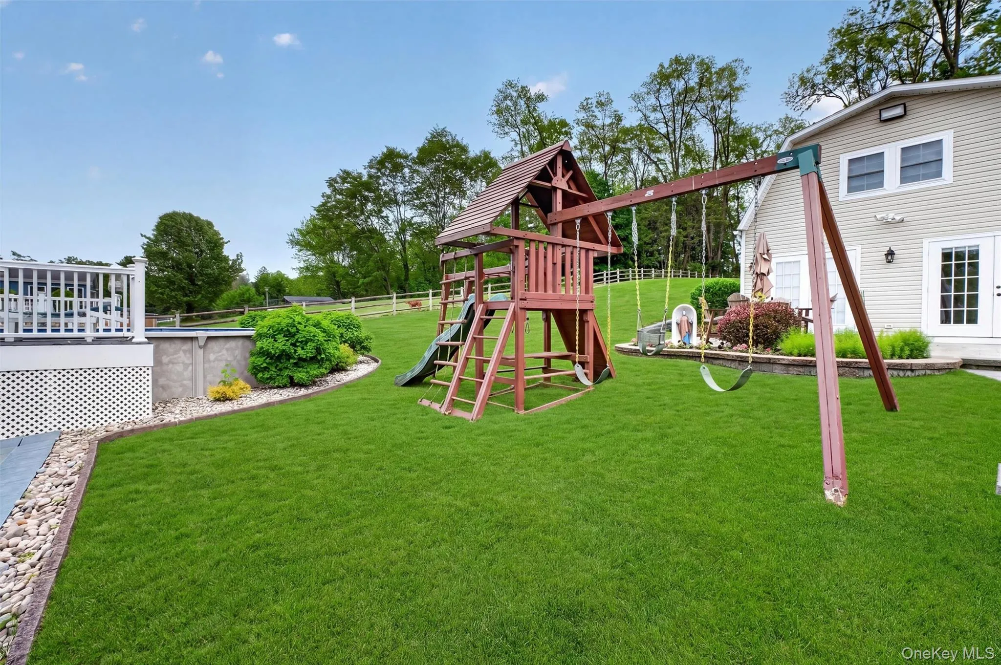 46 Camelot Road, Poughkeepsie (town), NY, 3 Bedrooms Bedrooms, 10 Rooms Rooms,2 BathroomsBathrooms,Residential,For Rent,Camelot,0,1007141 46 Camelot Road, Poughkeepsie (town), NY, 3 Bedrooms Bedrooms, 10 Rooms Rooms,2 BathroomsBathrooms,Residential,For Rent,Camelot,0,1007141