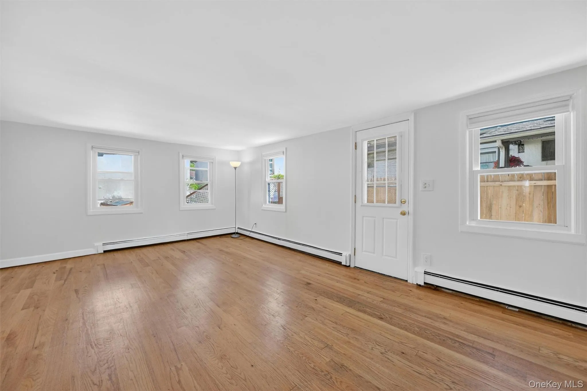 190 1/2 Grand Street, Cortlandt, NY, 2 Bedrooms Bedrooms, 4 Rooms Rooms,1 BathroomBathrooms,Residential,For Rent,Grand,0,1007145 190 1/2 Grand Street, Cortlandt, NY, 2 Bedrooms Bedrooms, 4 Rooms Rooms,1 BathroomBathrooms,Residential,For Rent,Grand,0,1007145