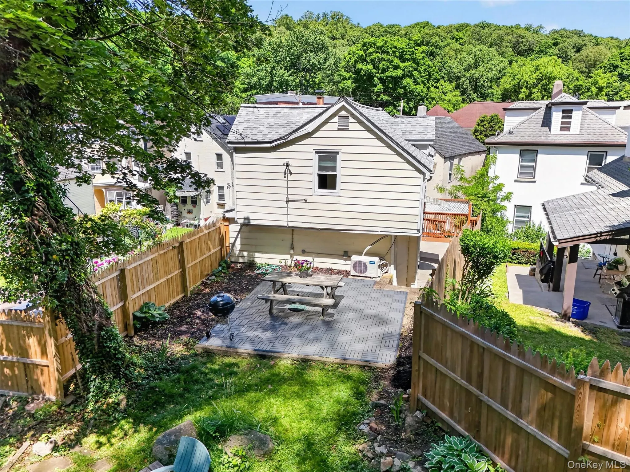 190 1/2 Grand Street, Cortlandt, NY, 2 Bedrooms Bedrooms, 4 Rooms Rooms,1 BathroomBathrooms,Residential,For Rent,Grand,0,1007145 190 1/2 Grand Street, Cortlandt, NY, 2 Bedrooms Bedrooms, 4 Rooms Rooms,1 BathroomBathrooms,Residential,For Rent,Grand,0,1007145