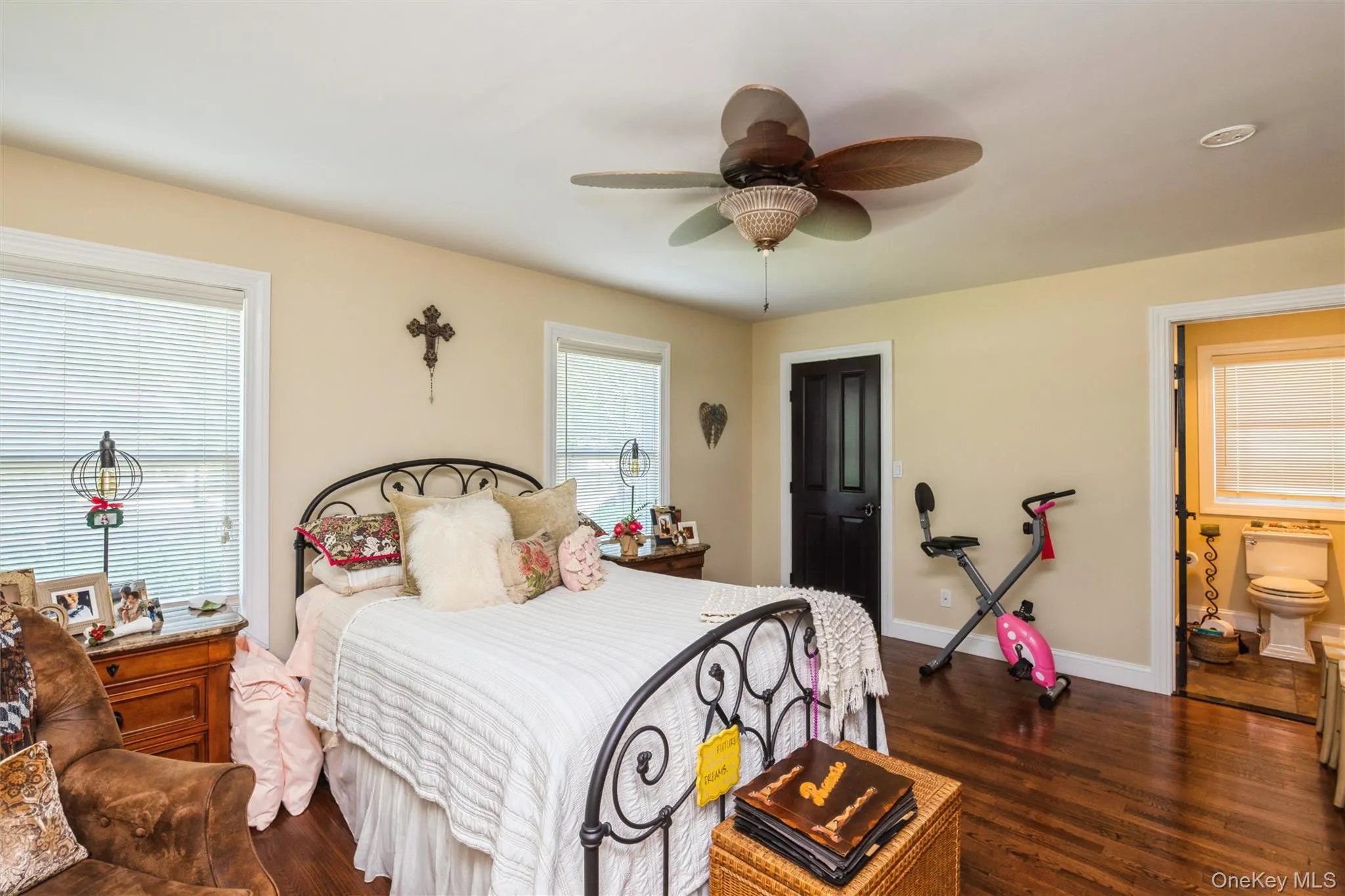 119 Jacqueline Lane, Brookhaven, NY, 3 Bedrooms Bedrooms, 10 Rooms Rooms,3 BathroomsBathrooms,Residential,For Rent,Jacqueline,0,1007148 119 Jacqueline Lane, Brookhaven, NY, 3 Bedrooms Bedrooms, 10 Rooms Rooms,3 BathroomsBathrooms,Residential,For Rent,Jacqueline,0,1007148