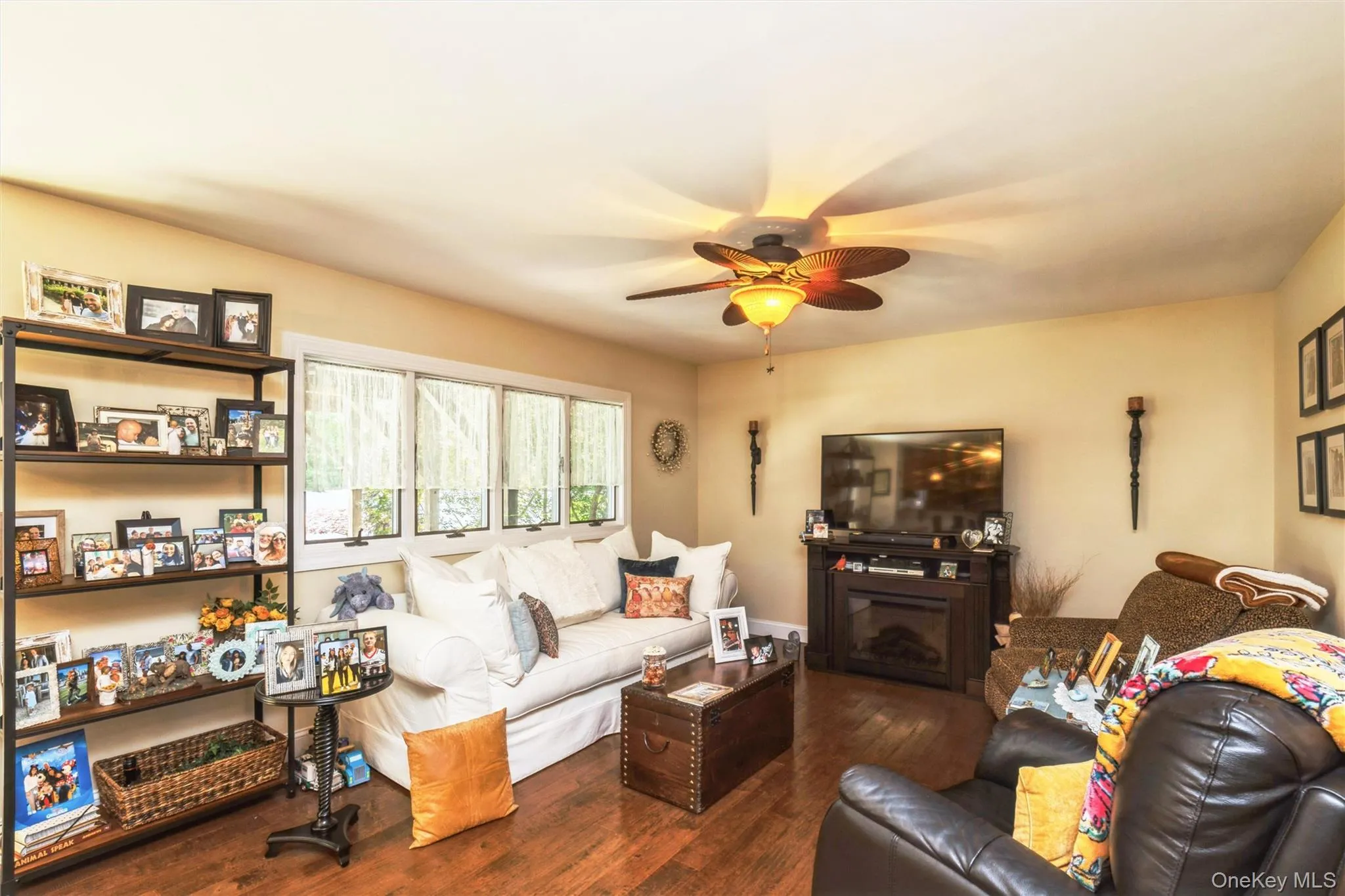 119 Jacqueline Lane, Brookhaven, NY, 3 Bedrooms Bedrooms, 10 Rooms Rooms,3 BathroomsBathrooms,Residential,For Rent,Jacqueline,0,1007148 119 Jacqueline Lane, Brookhaven, NY, 3 Bedrooms Bedrooms, 10 Rooms Rooms,3 BathroomsBathrooms,Residential,For Rent,Jacqueline,0,1007148