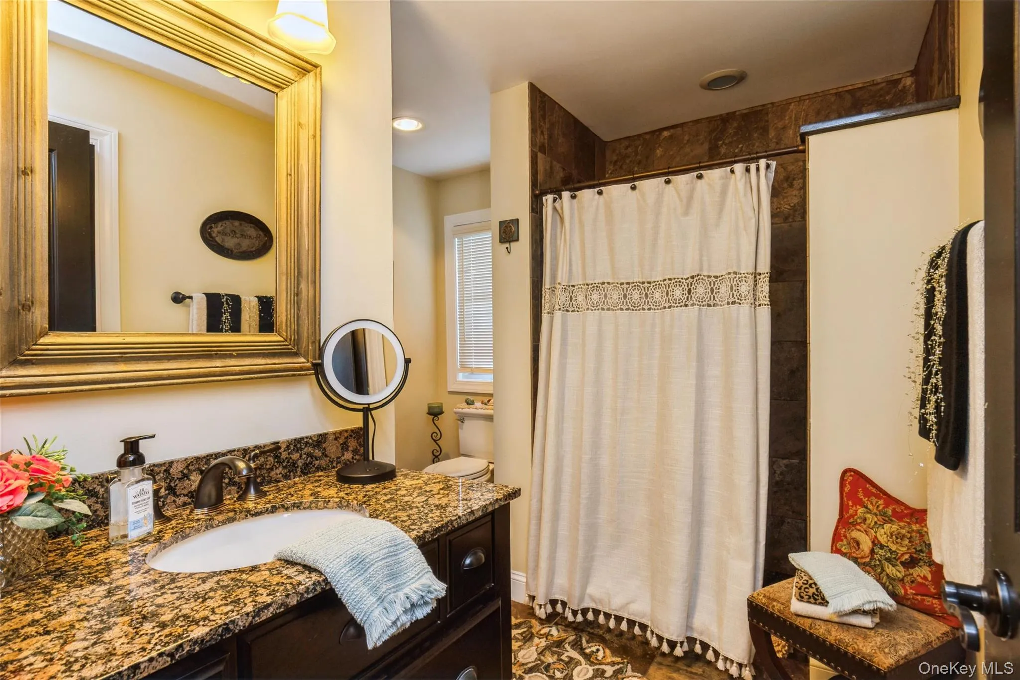 119 Jacqueline Lane, Brookhaven, NY, 3 Bedrooms Bedrooms, 10 Rooms Rooms,3 BathroomsBathrooms,Residential,For Rent,Jacqueline,0,1007148 119 Jacqueline Lane, Brookhaven, NY, 3 Bedrooms Bedrooms, 10 Rooms Rooms,3 BathroomsBathrooms,Residential,For Rent,Jacqueline,0,1007148