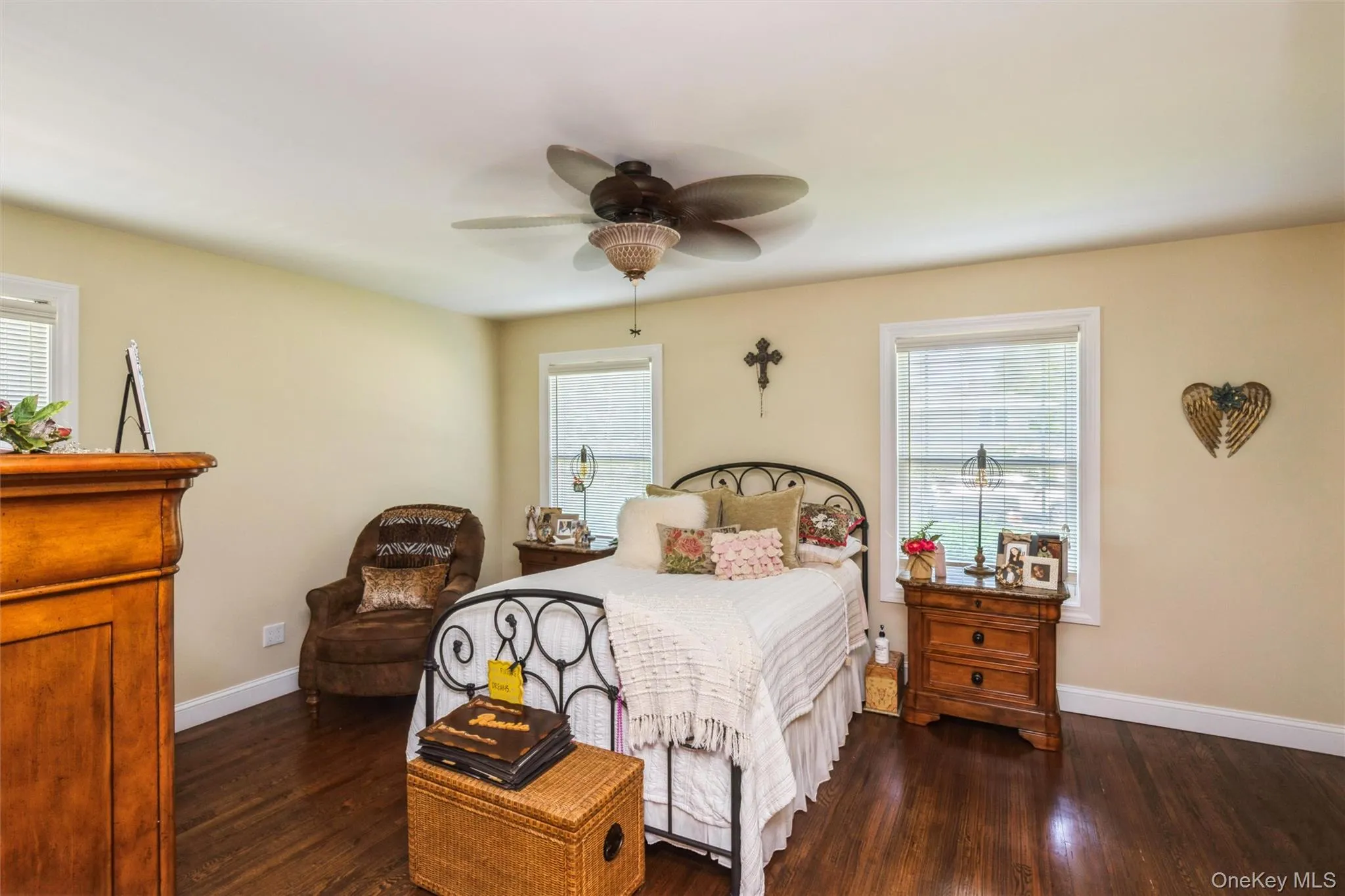 119 Jacqueline Lane, Brookhaven, NY, 3 Bedrooms Bedrooms, 10 Rooms Rooms,3 BathroomsBathrooms,Residential,For Rent,Jacqueline,0,1007148 119 Jacqueline Lane, Brookhaven, NY, 3 Bedrooms Bedrooms, 10 Rooms Rooms,3 BathroomsBathrooms,Residential,For Rent,Jacqueline,0,1007148
