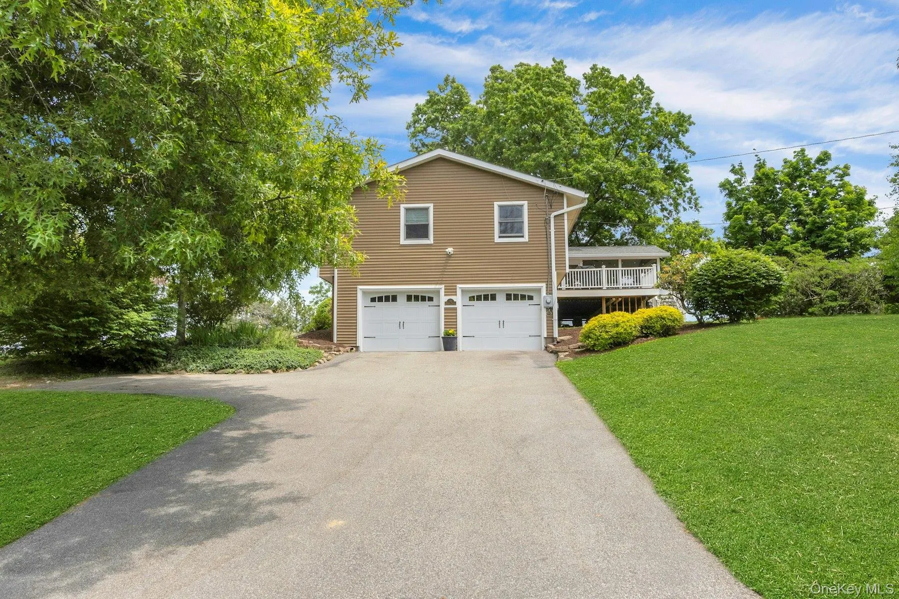 2 Car Garage 2 Car Garage
