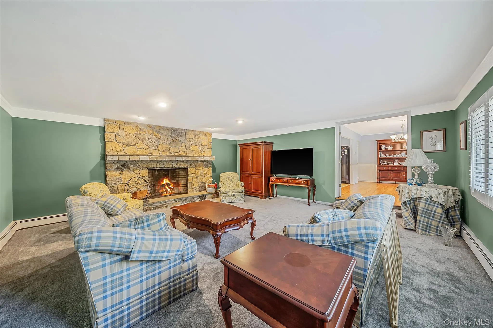 376 Country Road, Brookhaven, NY, 4 Bedrooms Bedrooms, 8 Rooms Rooms,2 BathroomsBathrooms,Residential,For Rent,Country,0,1007151 376 Country Road, Brookhaven, NY, 4 Bedrooms Bedrooms, 8 Rooms Rooms,2 BathroomsBathrooms,Residential,For Rent,Country,0,1007151