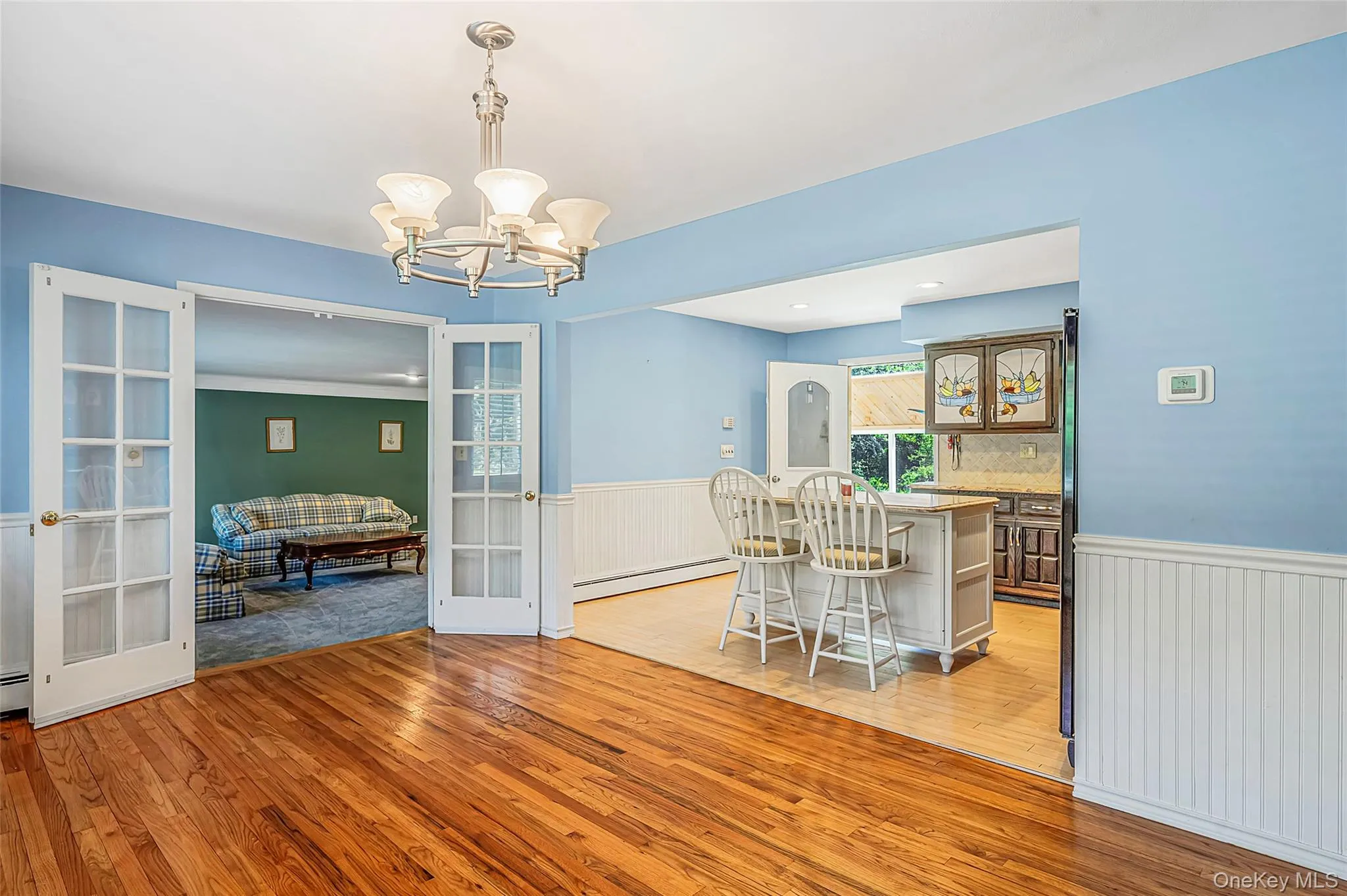 376 Country Road, Brookhaven, NY, 4 Bedrooms Bedrooms, 8 Rooms Rooms,2 BathroomsBathrooms,Residential,For Rent,Country,0,1007151 376 Country Road, Brookhaven, NY, 4 Bedrooms Bedrooms, 8 Rooms Rooms,2 BathroomsBathrooms,Residential,For Rent,Country,0,1007151