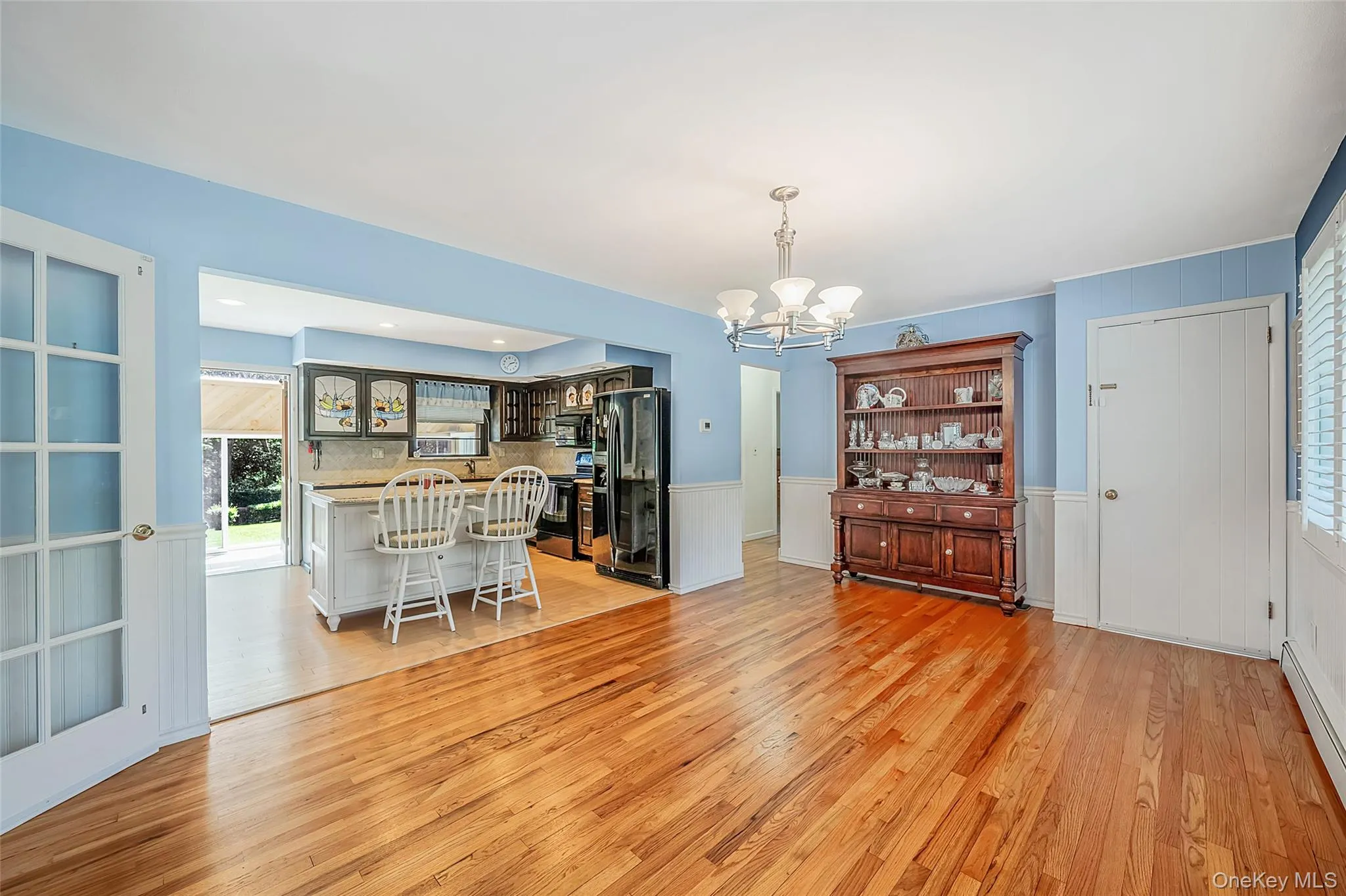 376 Country Road, Brookhaven, NY, 4 Bedrooms Bedrooms, 8 Rooms Rooms,2 BathroomsBathrooms,Residential,For Rent,Country,0,1007151 376 Country Road, Brookhaven, NY, 4 Bedrooms Bedrooms, 8 Rooms Rooms,2 BathroomsBathrooms,Residential,For Rent,Country,0,1007151