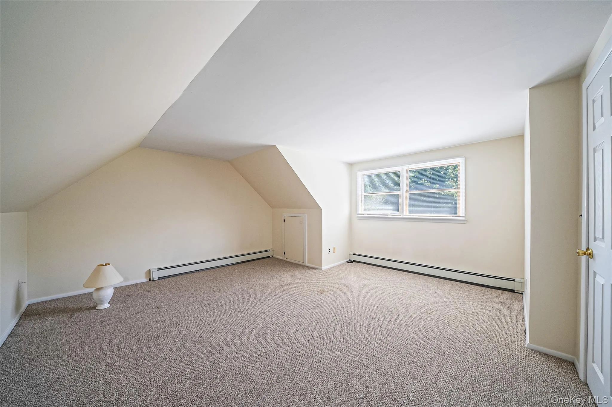 376 Country Road, Brookhaven, NY, 4 Bedrooms Bedrooms, 8 Rooms Rooms,2 BathroomsBathrooms,Residential,For Rent,Country,0,1007151 376 Country Road, Brookhaven, NY, 4 Bedrooms Bedrooms, 8 Rooms Rooms,2 BathroomsBathrooms,Residential,For Rent,Country,0,1007151