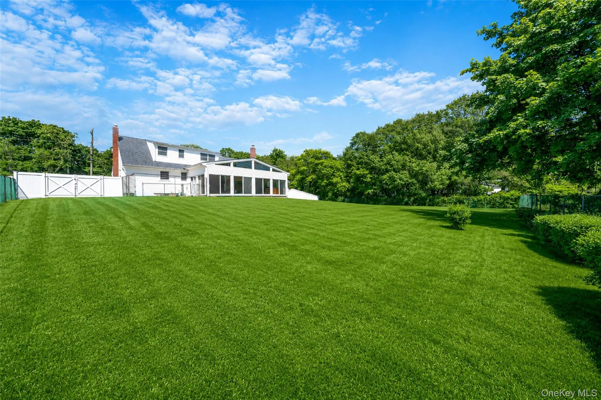 376 Country Road, Brookhaven, NY, 4 Bedrooms Bedrooms, 8 Rooms Rooms,2 BathroomsBathrooms,Residential,For Rent,Country,0,1007151 376 Country Road, Brookhaven, NY, 4 Bedrooms Bedrooms, 8 Rooms Rooms,2 BathroomsBathrooms,Residential,For Rent,Country,0,1007151