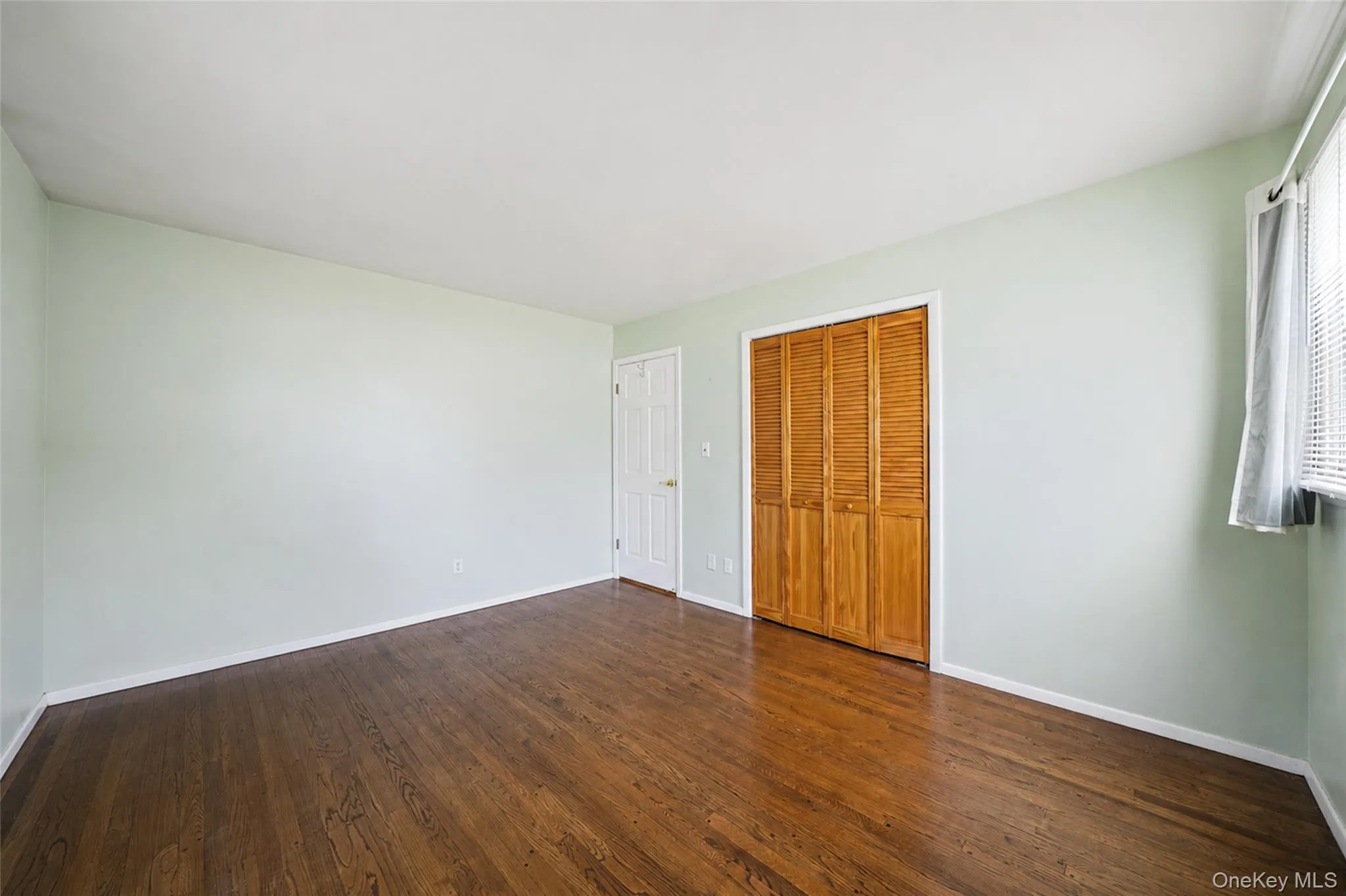 376 Country Road, Brookhaven, NY, 4 Bedrooms Bedrooms, 8 Rooms Rooms,2 BathroomsBathrooms,Residential,For Rent,Country,0,1007151 376 Country Road, Brookhaven, NY, 4 Bedrooms Bedrooms, 8 Rooms Rooms,2 BathroomsBathrooms,Residential,For Rent,Country,0,1007151