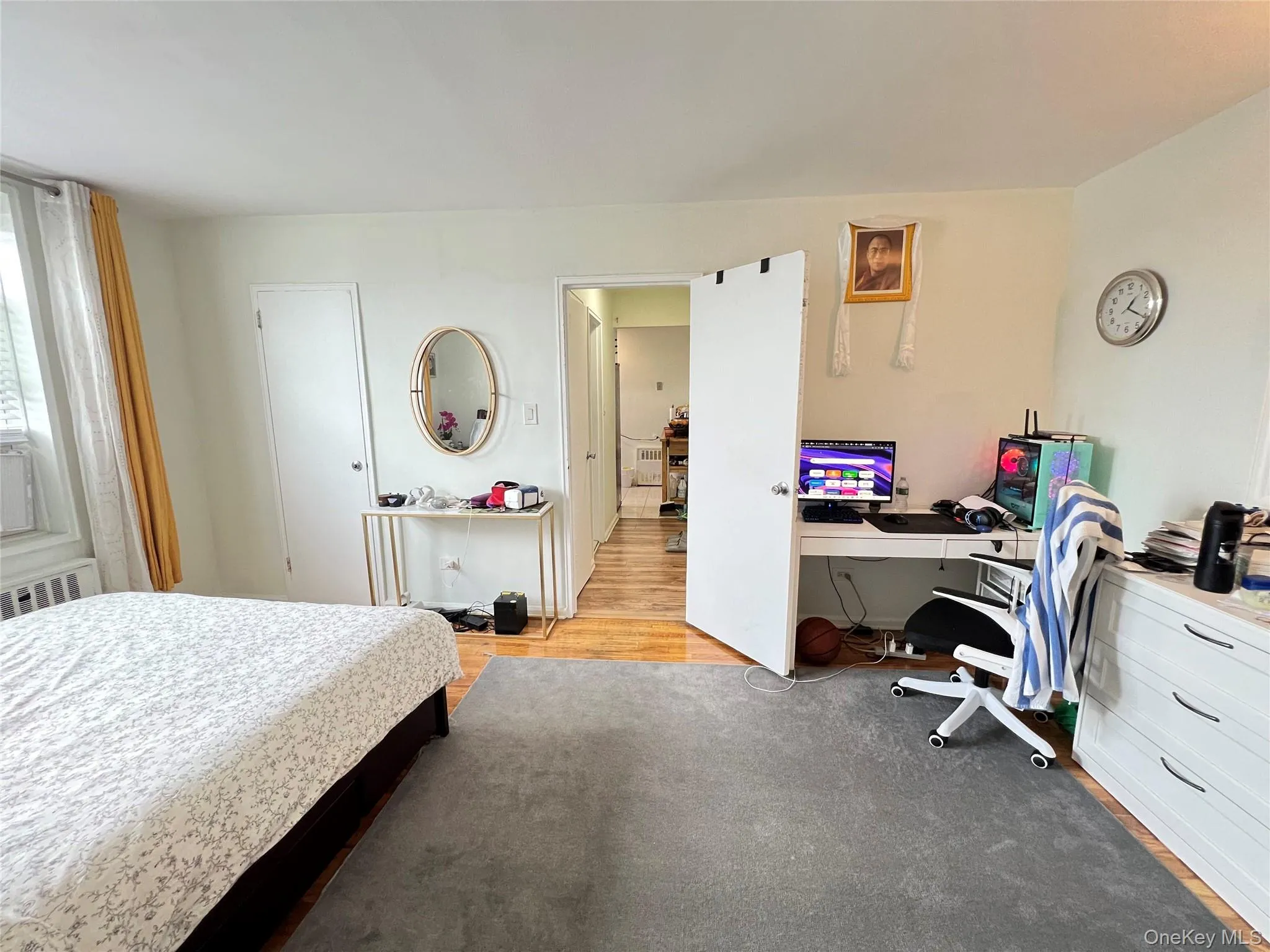 60-11 Broadway, New York, NY, 2 Bedrooms Bedrooms, 5 Rooms Rooms,1 BathroomBathrooms,Residential,For Rent,Broadway,0,1007153 60-11 Broadway, New York, NY, 2 Bedrooms Bedrooms, 5 Rooms Rooms,1 BathroomBathrooms,Residential,For Rent,Broadway,0,1007153