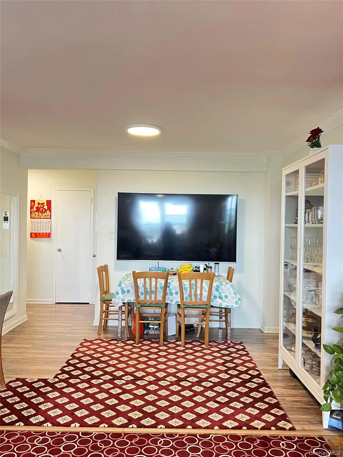 60-11 Broadway, New York, NY, 2 Bedrooms Bedrooms, 5 Rooms Rooms,1 BathroomBathrooms,Residential,For Rent,Broadway,0,1007153 60-11 Broadway, New York, NY, 2 Bedrooms Bedrooms, 5 Rooms Rooms,1 BathroomBathrooms,Residential,For Rent,Broadway,0,1007153