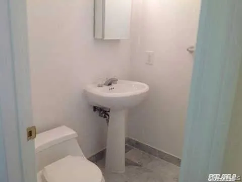 1 portico ct, North Hempstead, NY, 1 Bedroom Bedrooms, 3 Rooms Rooms,1 BathroomBathrooms,Residential Lease,For Rent,portico ct,0,1007156 1 portico ct, North Hempstead, NY, 1 Bedroom Bedrooms, 3 Rooms Rooms,1 BathroomBathrooms,Residential Lease,For Rent,portico ct,0,1007156